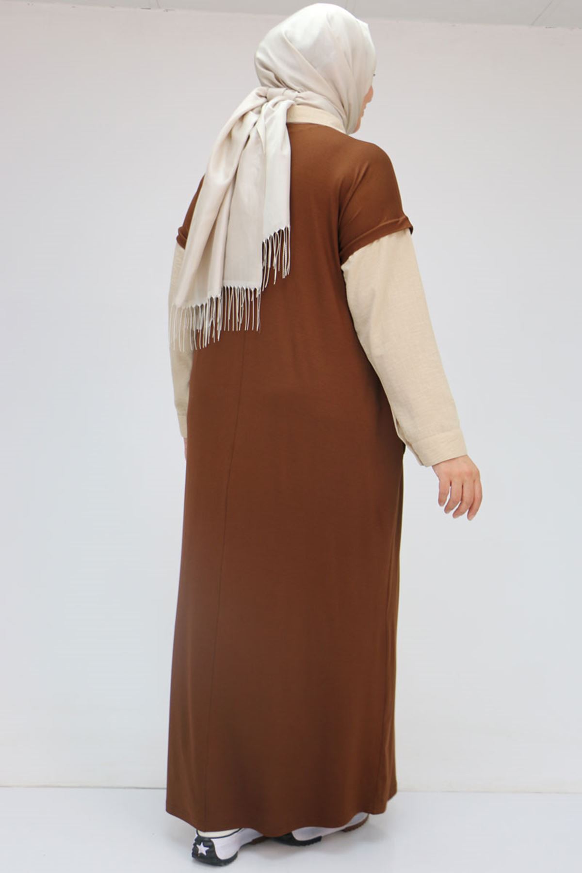 52009 Büyük Beden Kol Ve Yaka Garnili Penye Elbise - Kahve-Bej