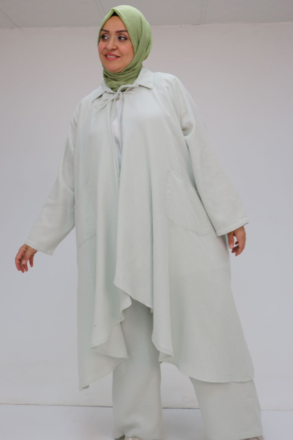 57017 Büyük Beden Torba Cepli Müslin Pantolonlu Takım - Açık Gri