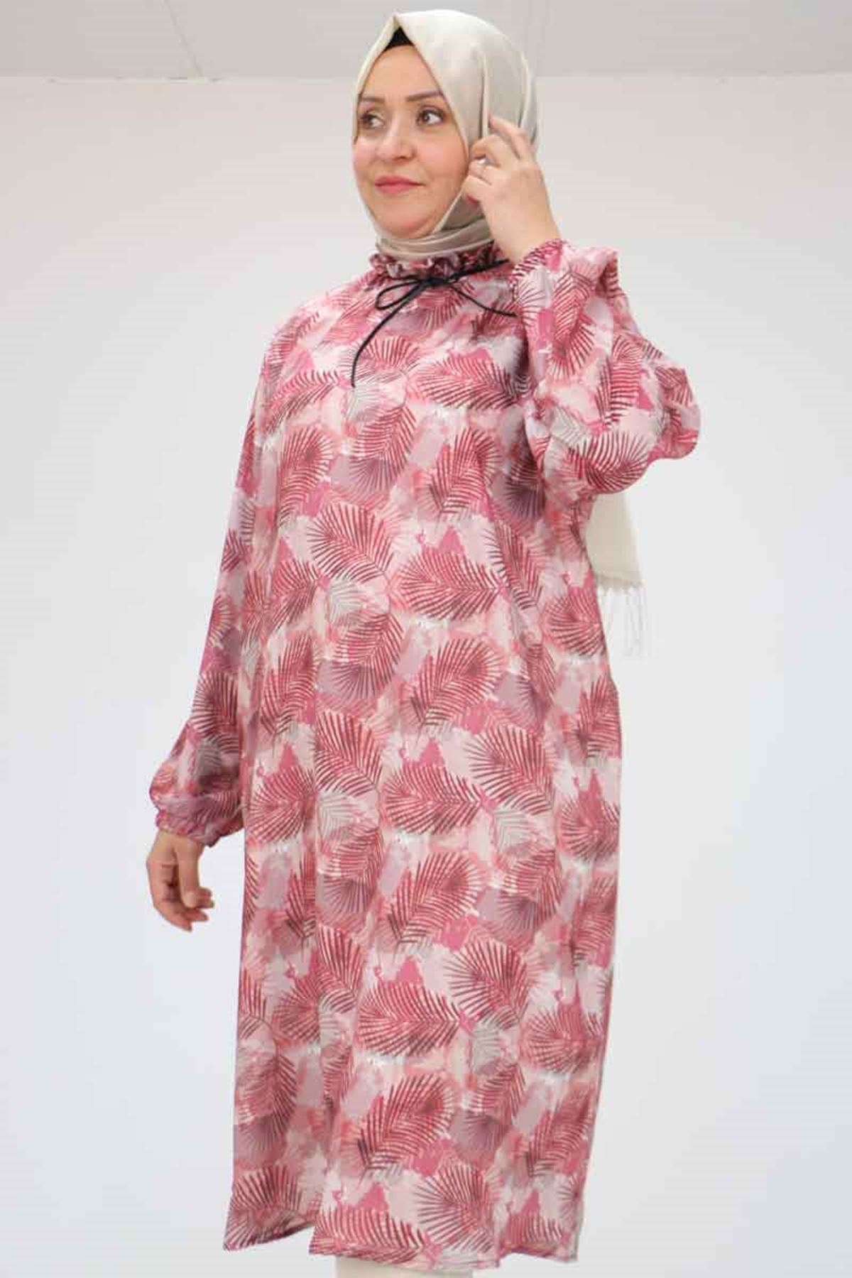 58028 Büyük Beden Yaka Fırfırlı Jesica Tunik - Yaprak Desen Gül