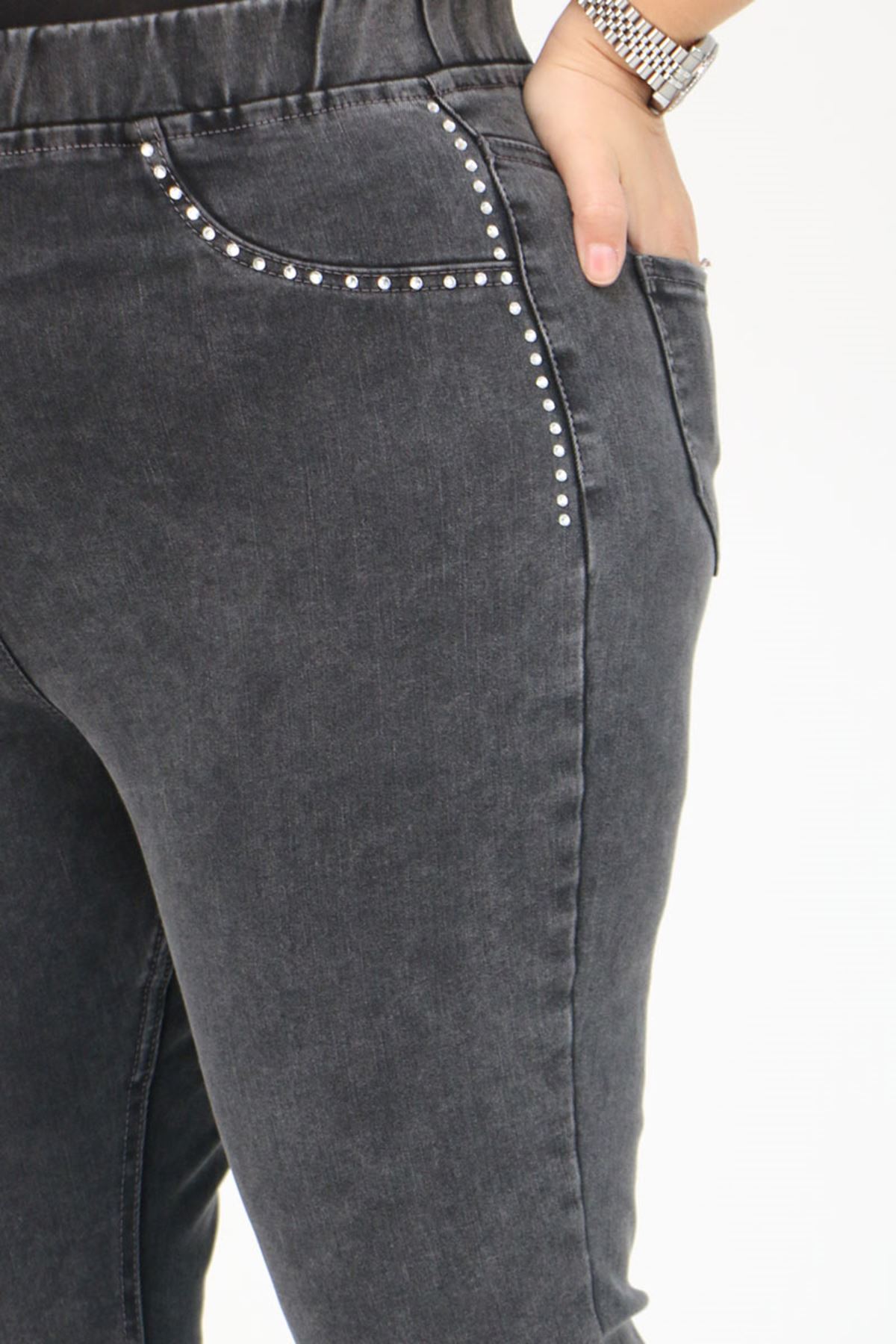 9201 Büyük Beden Beli Lastikli İnci Taş Detaylı Kot Pantolon - Siyah