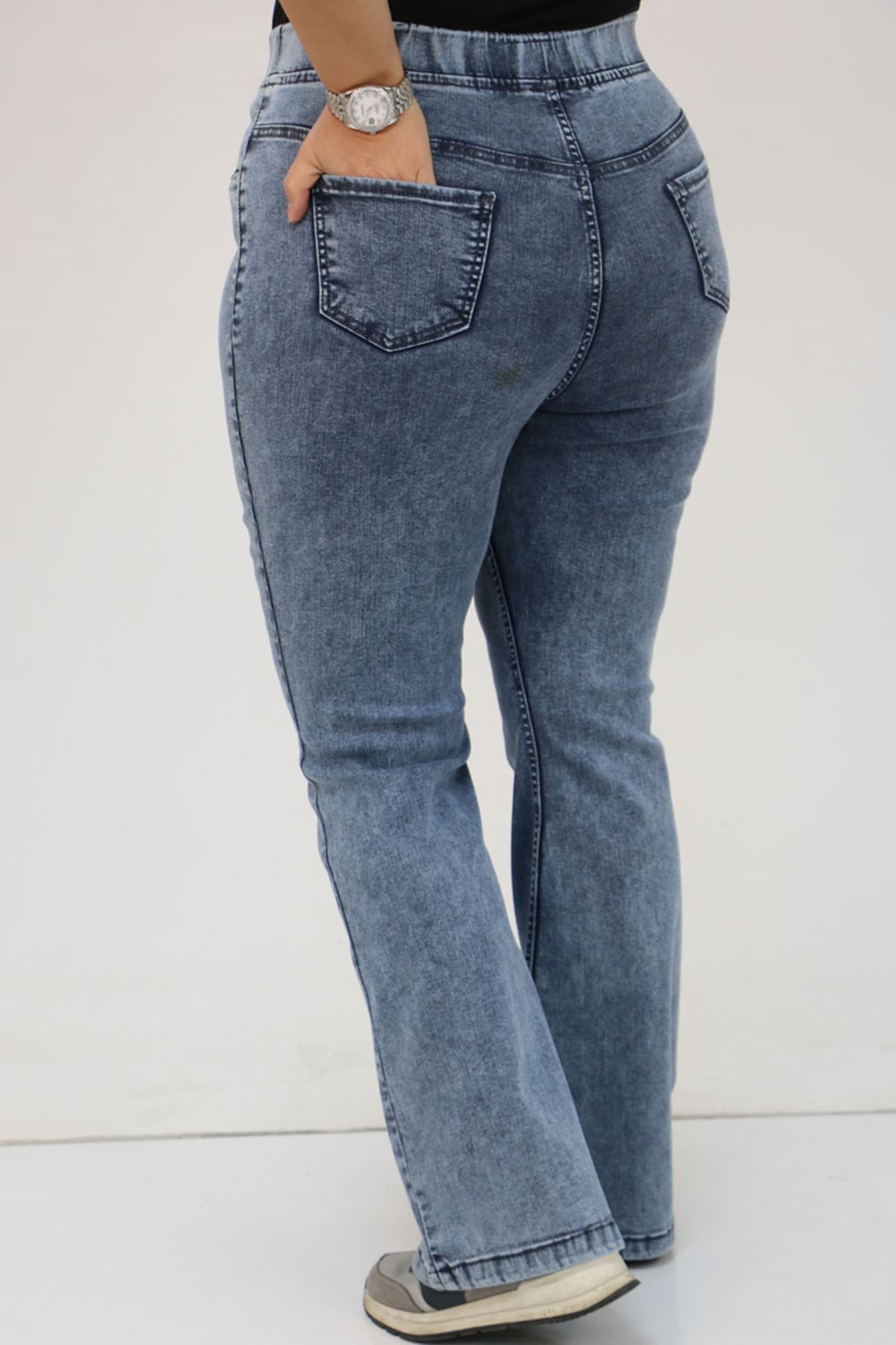 9201 Büyük Beden Beli Lastikli İnci Taş Detaylı Kot Pantolon - Buz Mavi