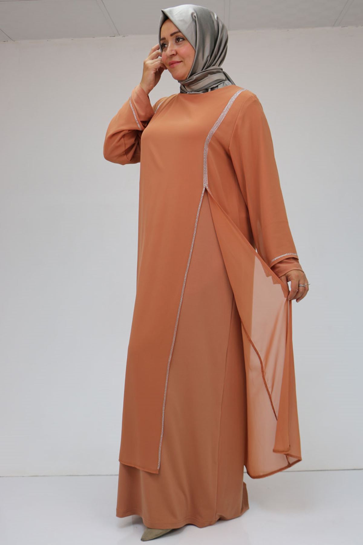 42001 Büyük Beden  Sandy Taş Detaylı Elbise - Somon