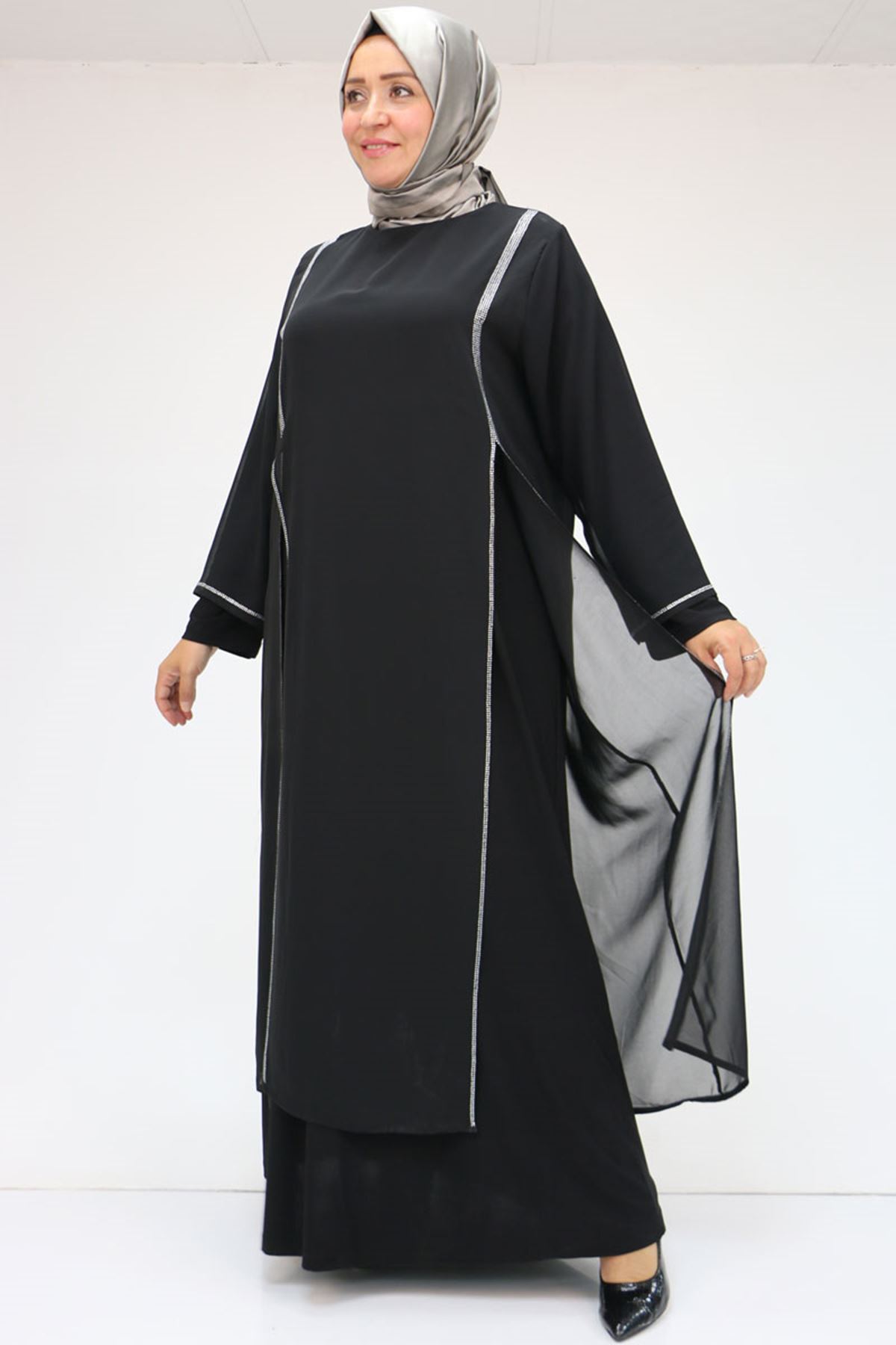 42001 Büyük Beden  Sandy Taş Detaylı Elbise - Siyah