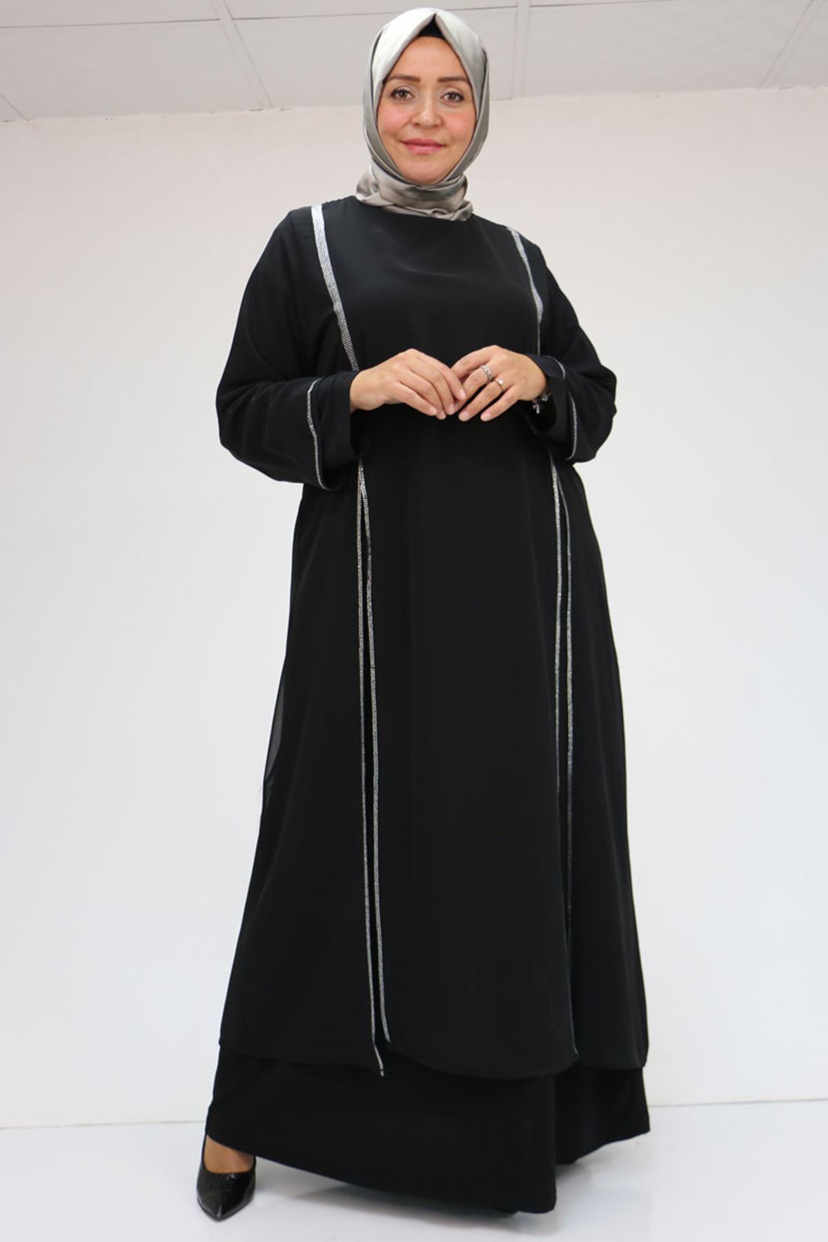 42001 Büyük Beden  Sandy Taş Detaylı Elbise - Siyah