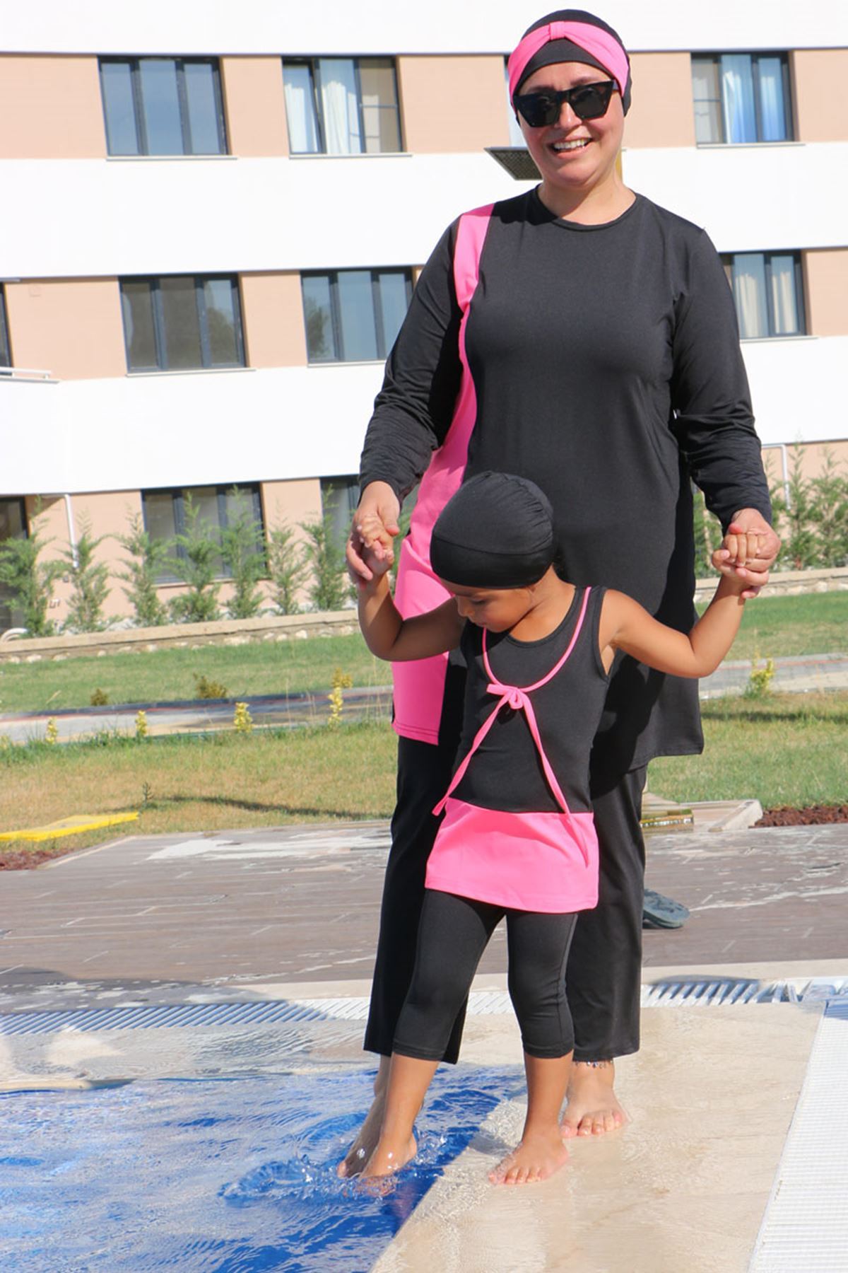 1705-1 Çocuk Mayo Takımı-Fosforlu Pembe-Siyah