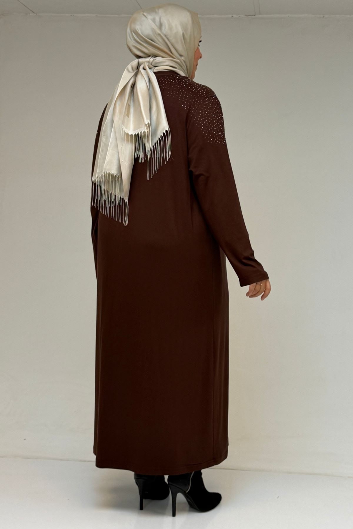 53069 Büyük Beden Omzu Taş Detaylı Penye Ceket - Kahve