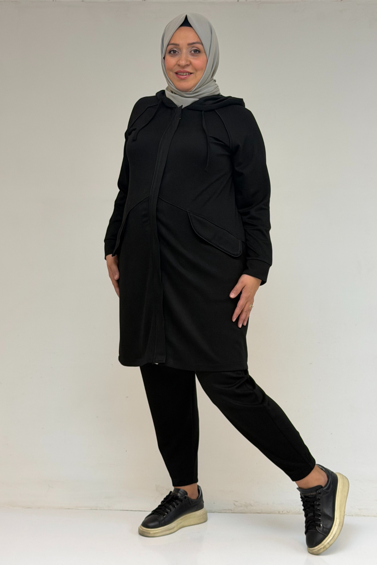 47068 Büyük Beden Çıtçıt Detaylı Modal Tunik Takım - Siyah