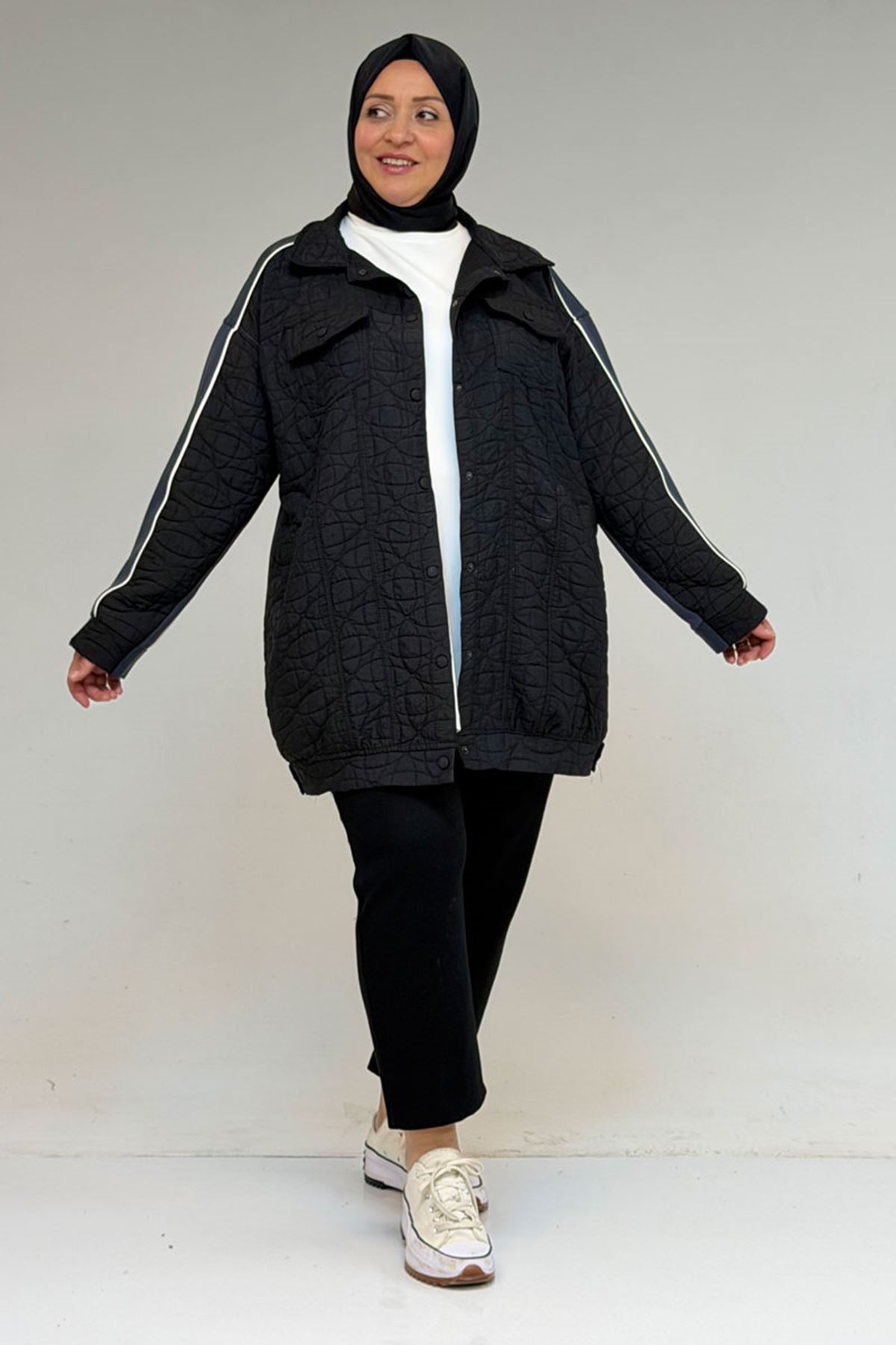 53029 Büyük Beden Biye Detaylı Kombinli Modal-Kapitone Ceket - Siyah-İndigo