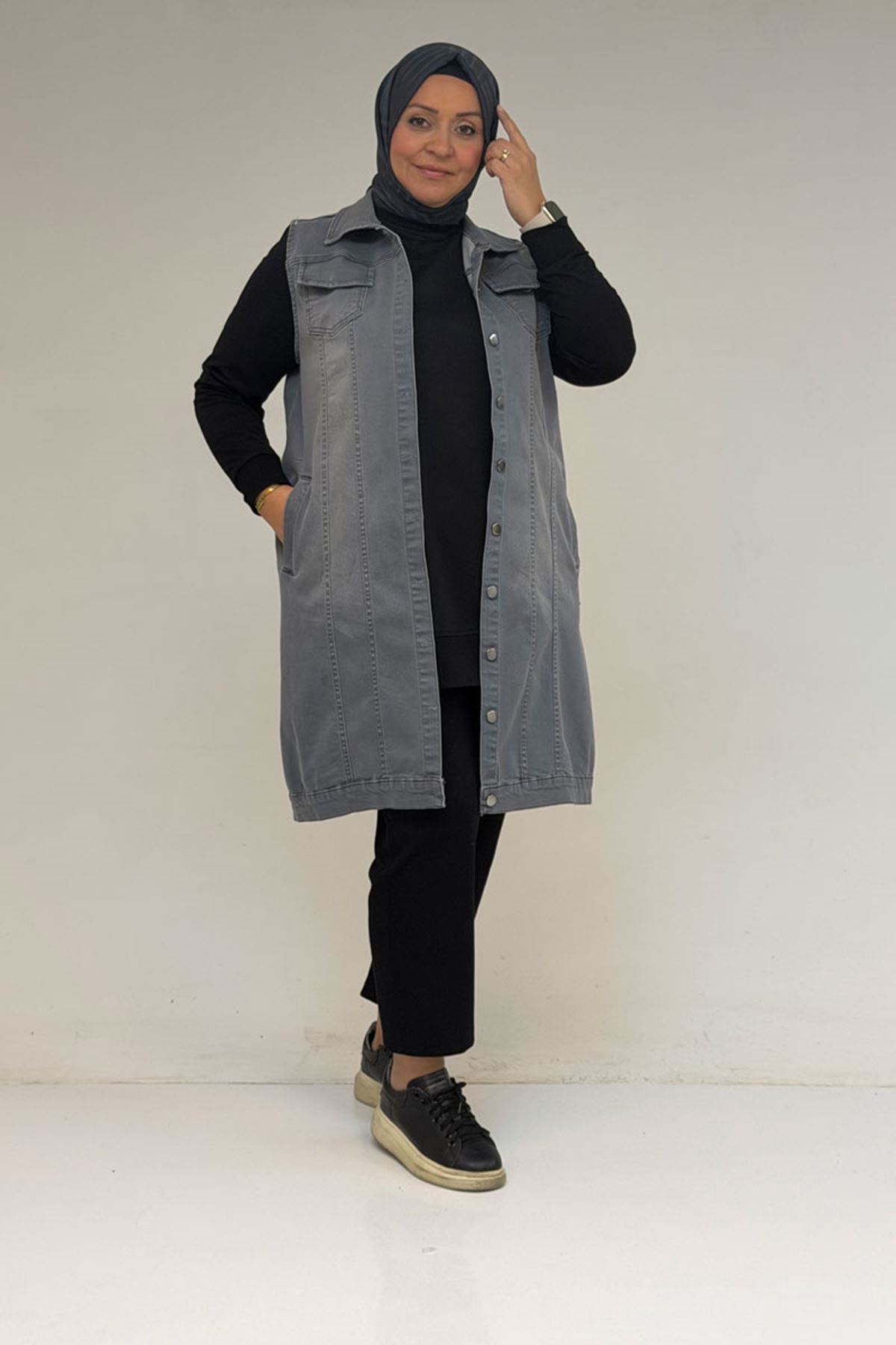 44002-1 Büyük Beden Çift Cepli Sprey Taşlama Detaylı Kot Yelek  - Gri