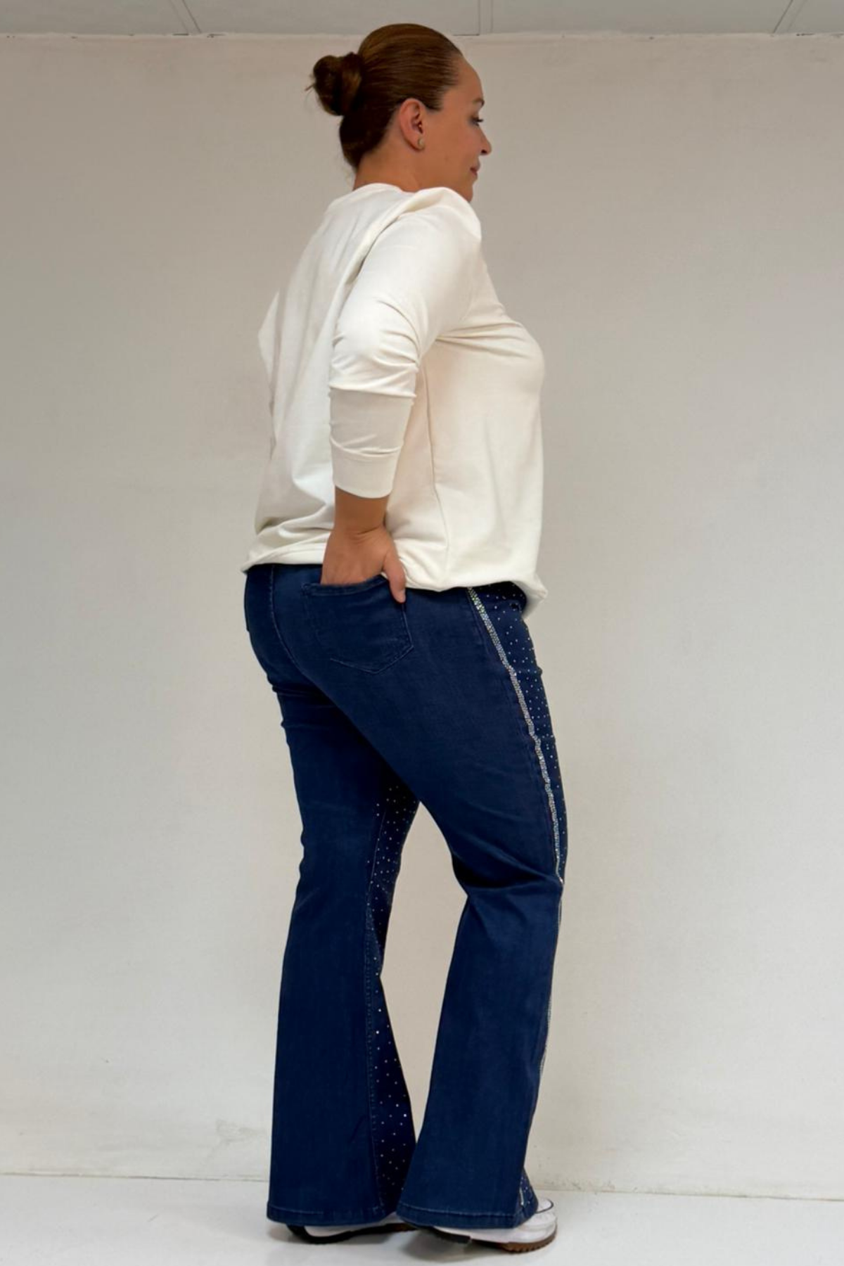 59038 Büyük Beden İspanyol  Paça Taş Baskı Detaylı Kot Pantolon - Lacivert