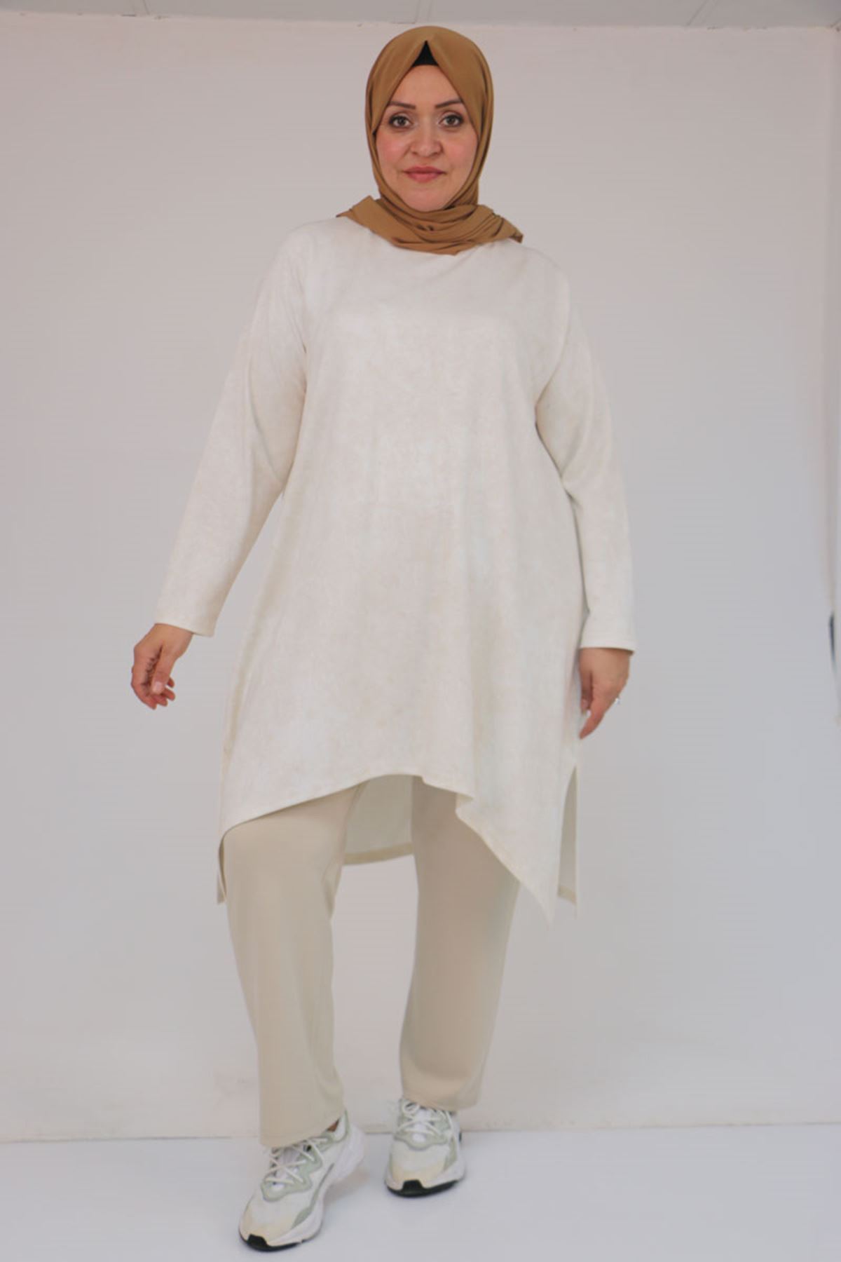 57070 Büyük Beden Önü Simetri Kesim Batik Pantolonlu Takım - Bej