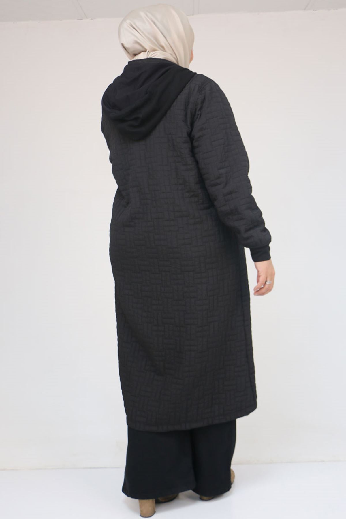 53043 Büyük Beden Yakalı Modal-Kapitone Kap - Siyah