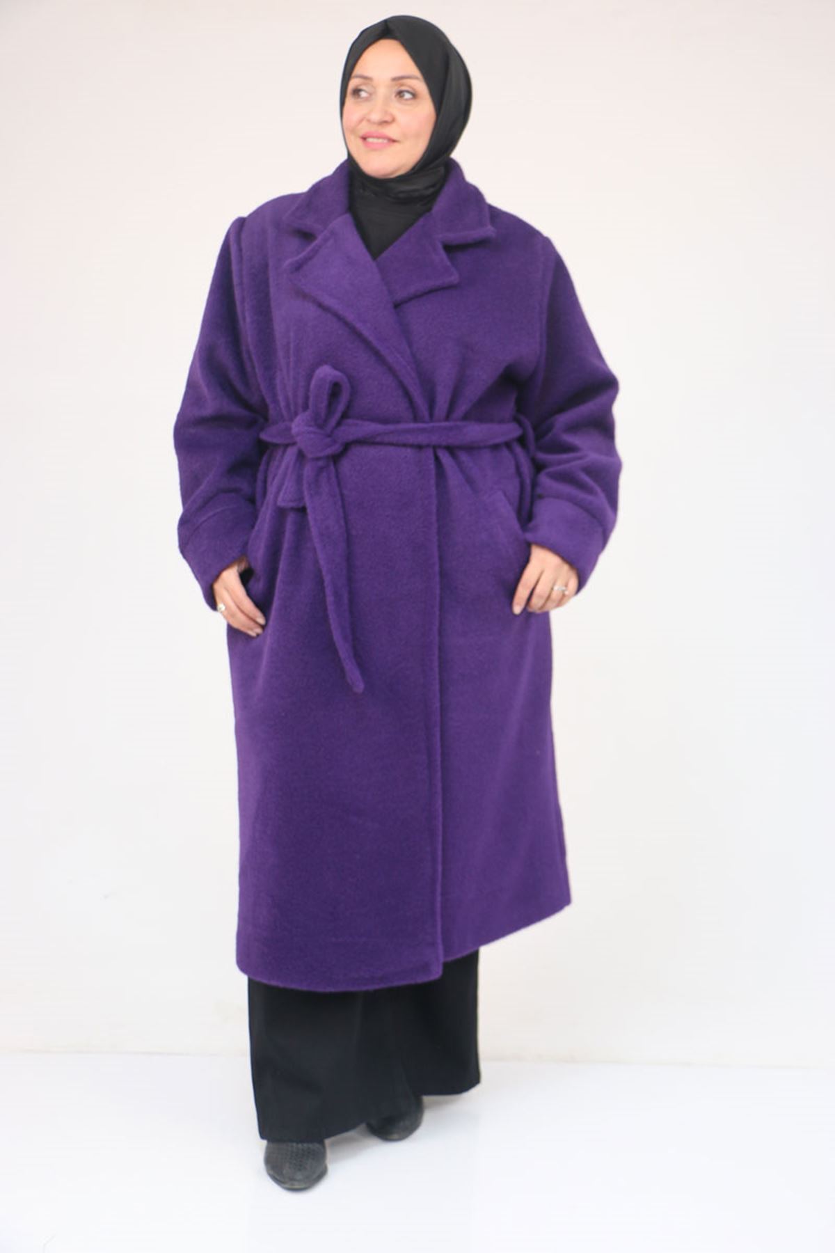 53049 Büyük Beden Keçe Kalın Manşetli Kaban - Mor