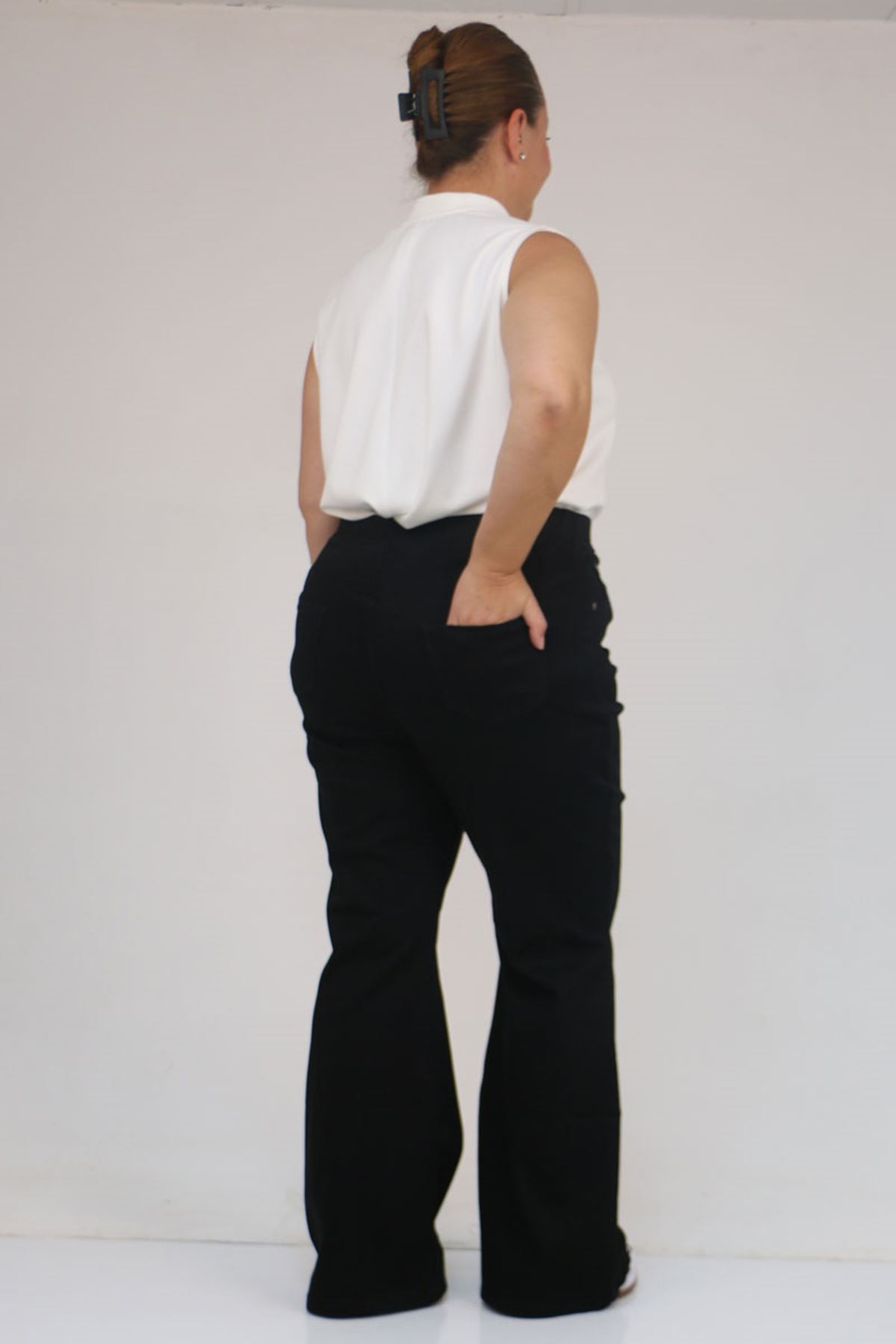 9137-20 Büyük Beden İspanyol Paça Kot Pantolon - Siyah