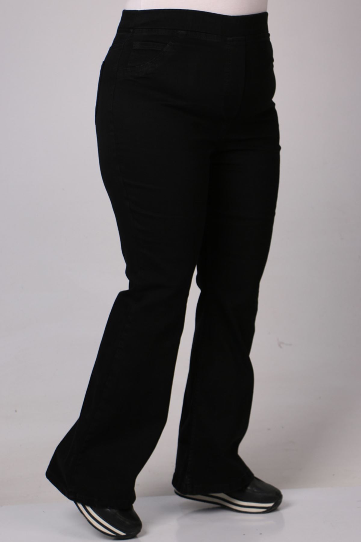 9137-7 Büyük Beden Beli Lastikli İspanyol Paça Kot Pantolon - Siyah