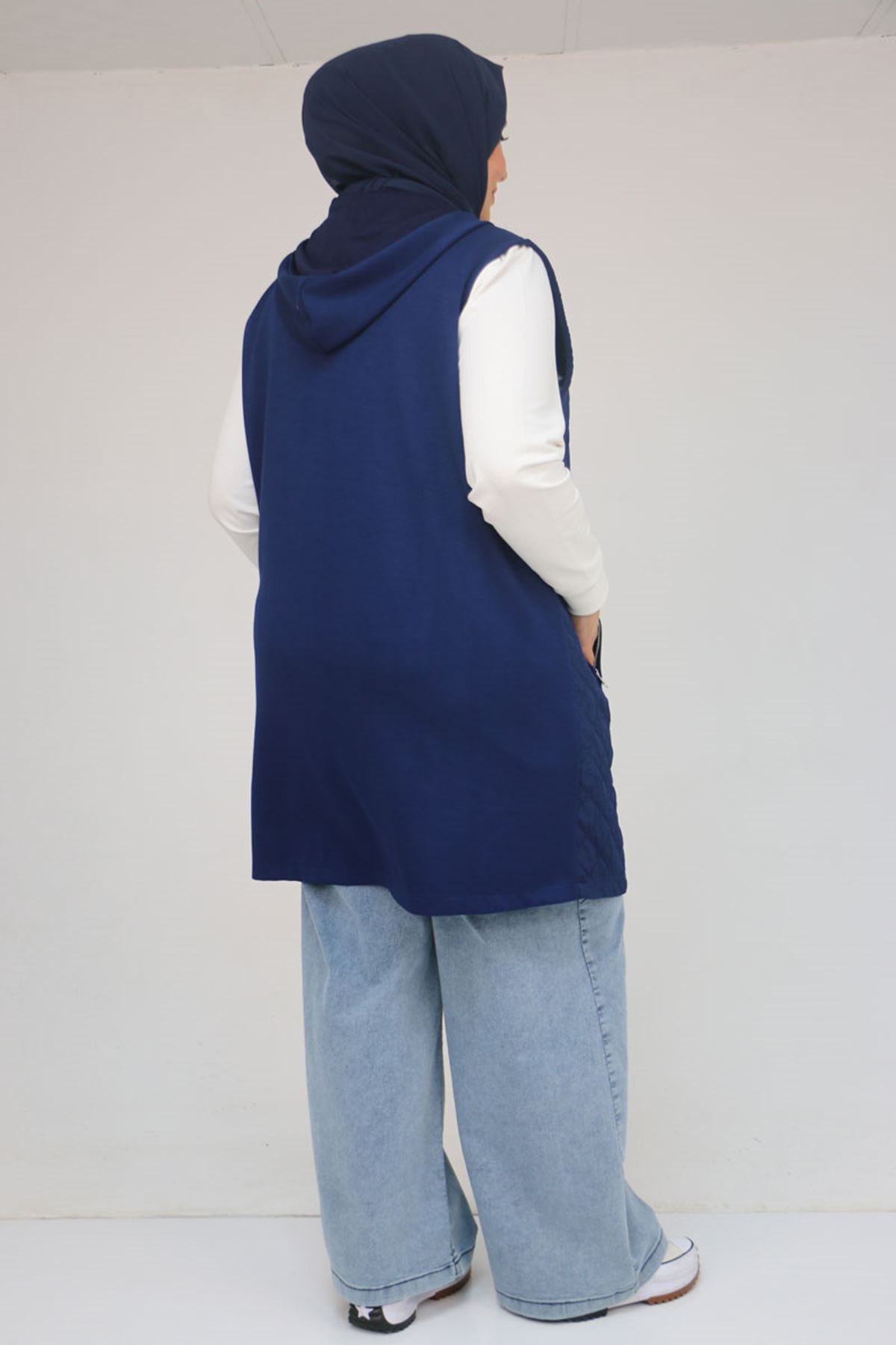 54011 Büyük Beden Cepleri Fermuarlı Modal - Kapitone Yelek - İndigo