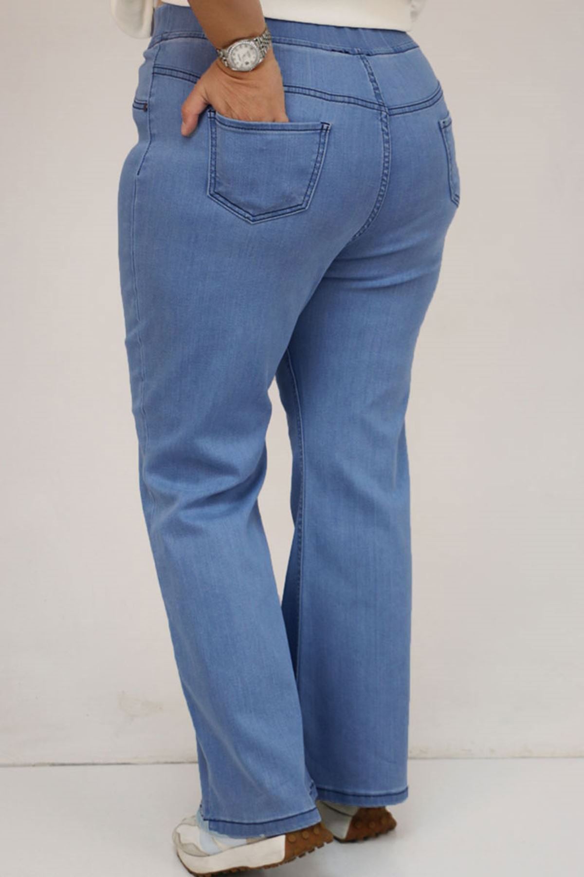 9137-19 Büyük Beden Beli Lastikli İspanyol Paça Kot Pantolon - Açık Mavi