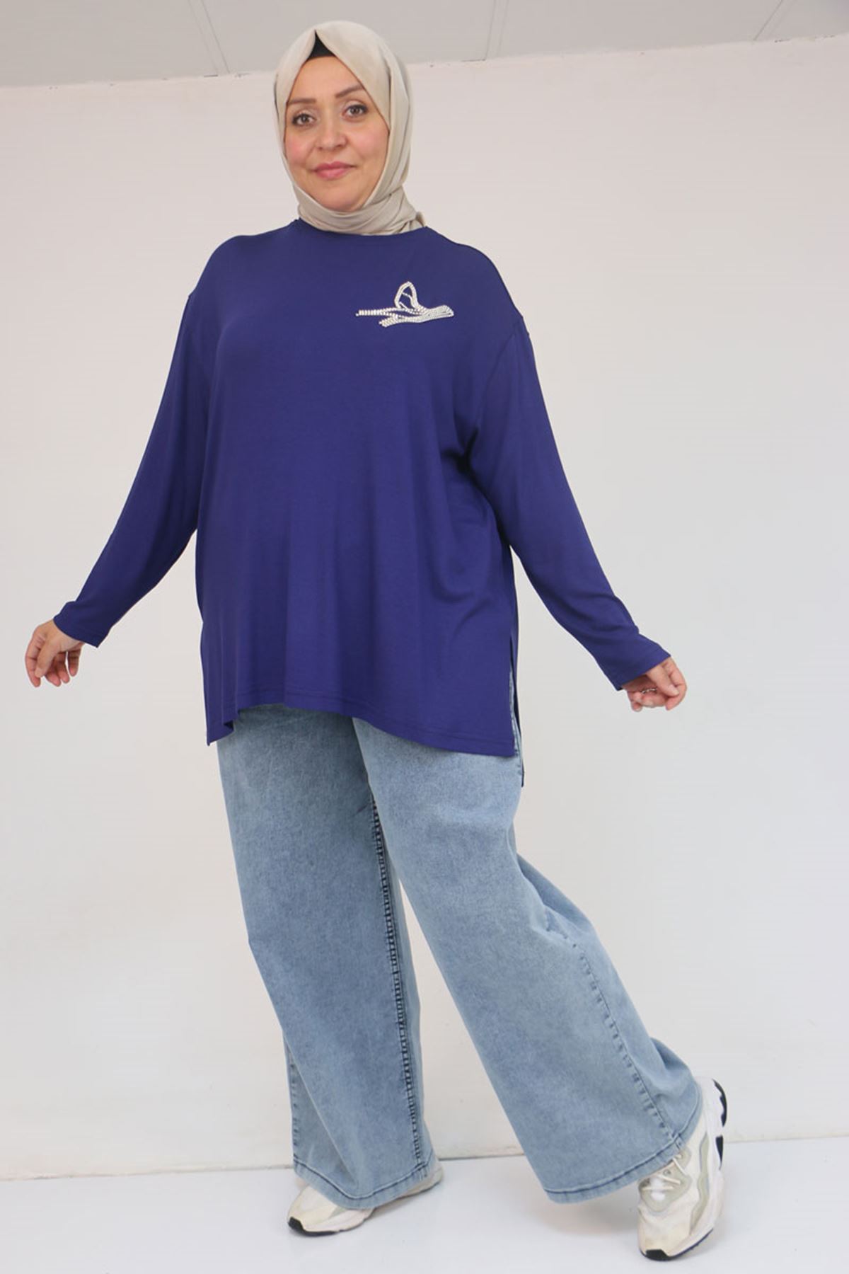 58149 Büyük Beden Taş Baskı Detaylı Çilek Tunik - İndigo