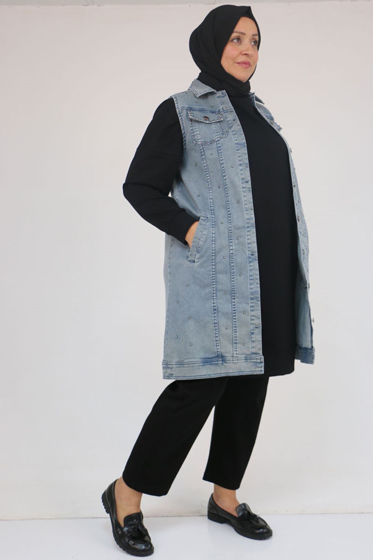 54007 Büyük Beden Çift Cepli İnci Çakmalı Kot Yelek - Kar Yıkama Duman