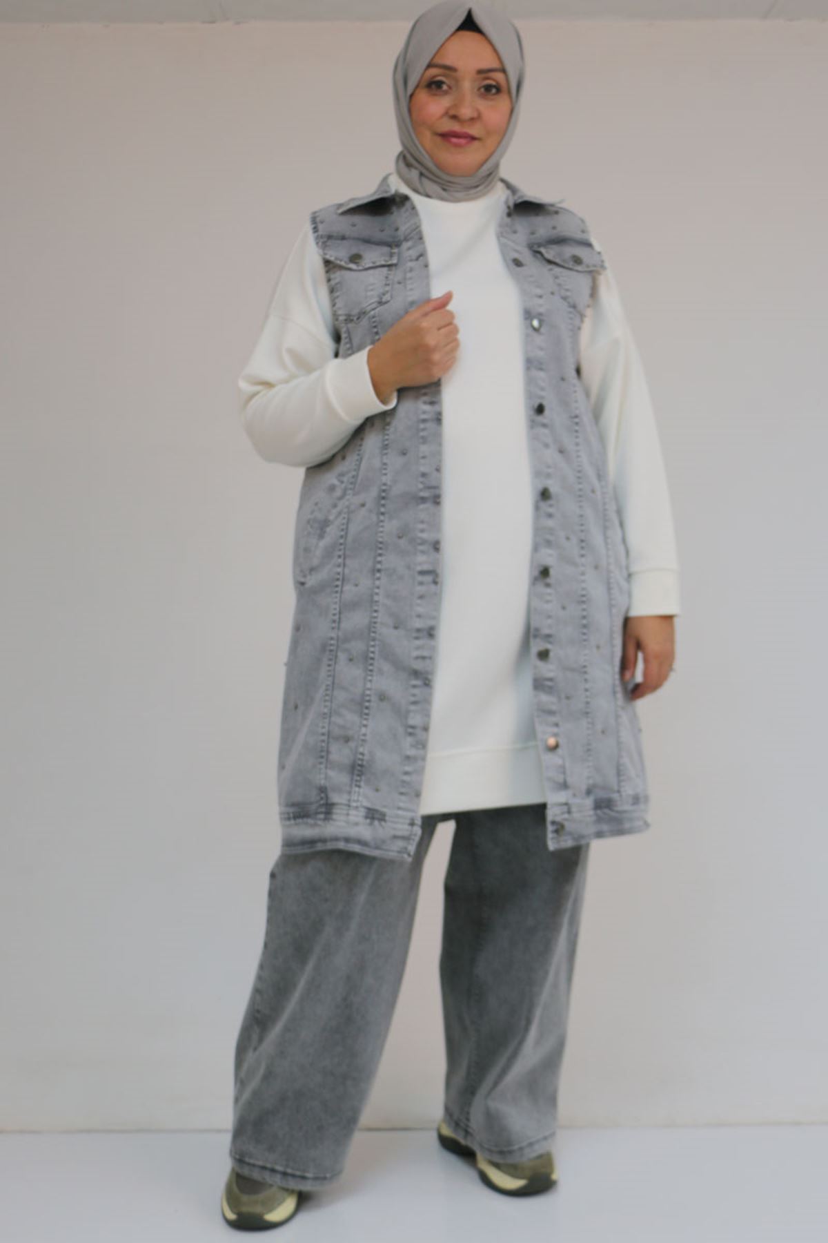 54007 Büyük Beden Çift Cepli İnci Çakmalı Kot Yelek - Kar Yıkama Gri