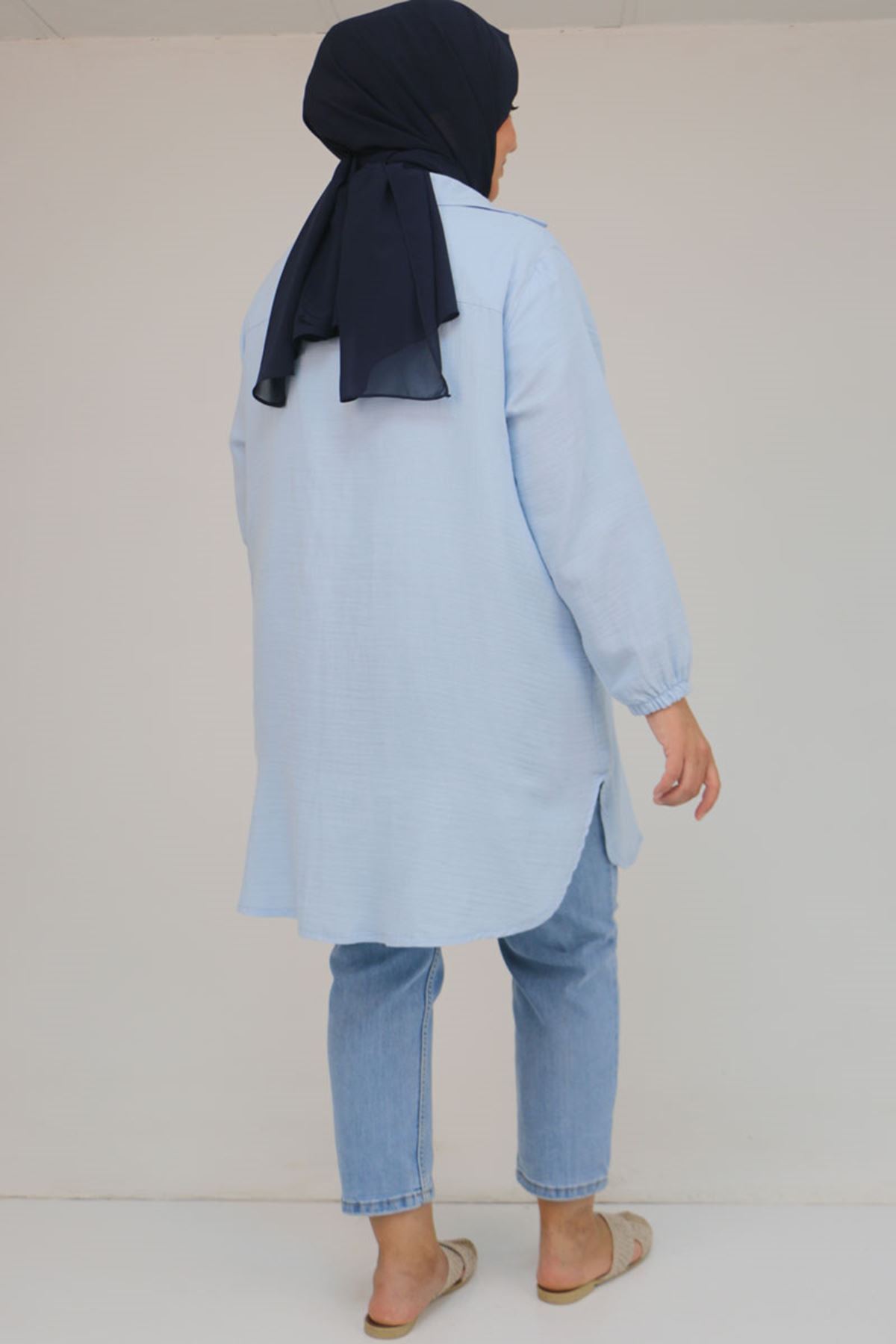 58091 Büyük Beden Kolları Lastikli Müslin Gömlek - Açık Mavi