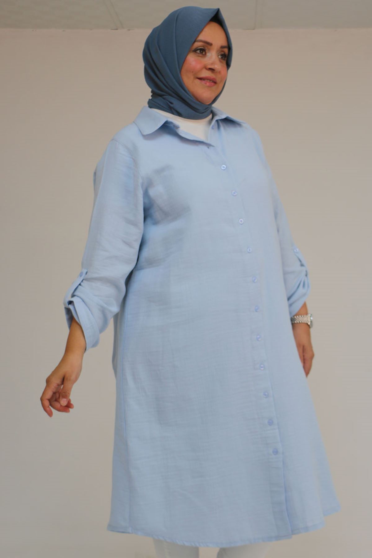 48058 Büyük Beden Düğmeli Müslin Gömlek - Buz Mavi