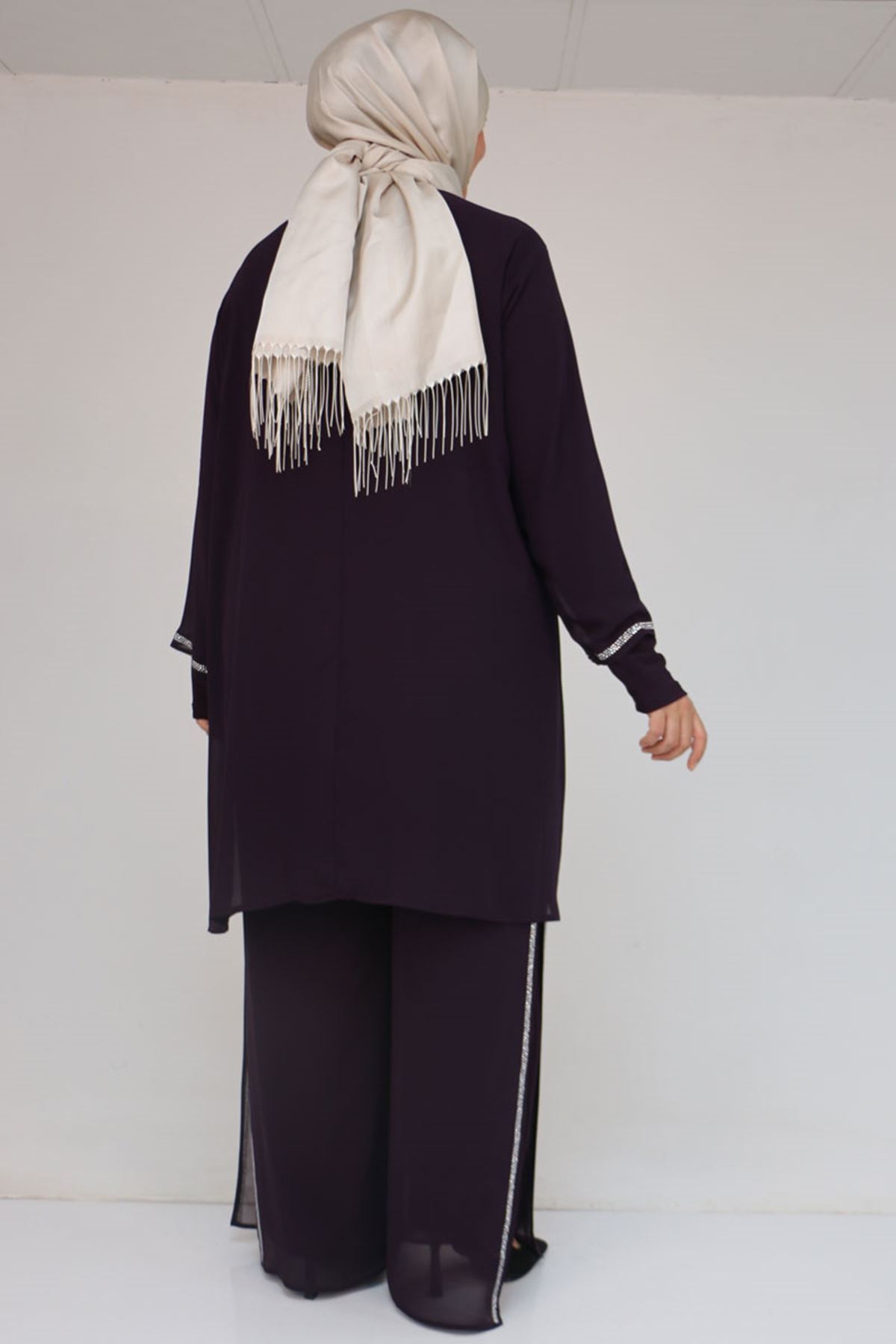 47064 Büyük Beden Taş Baskı Detaylı Sandy Şifon Pantolonlu Takım - Mürdüm