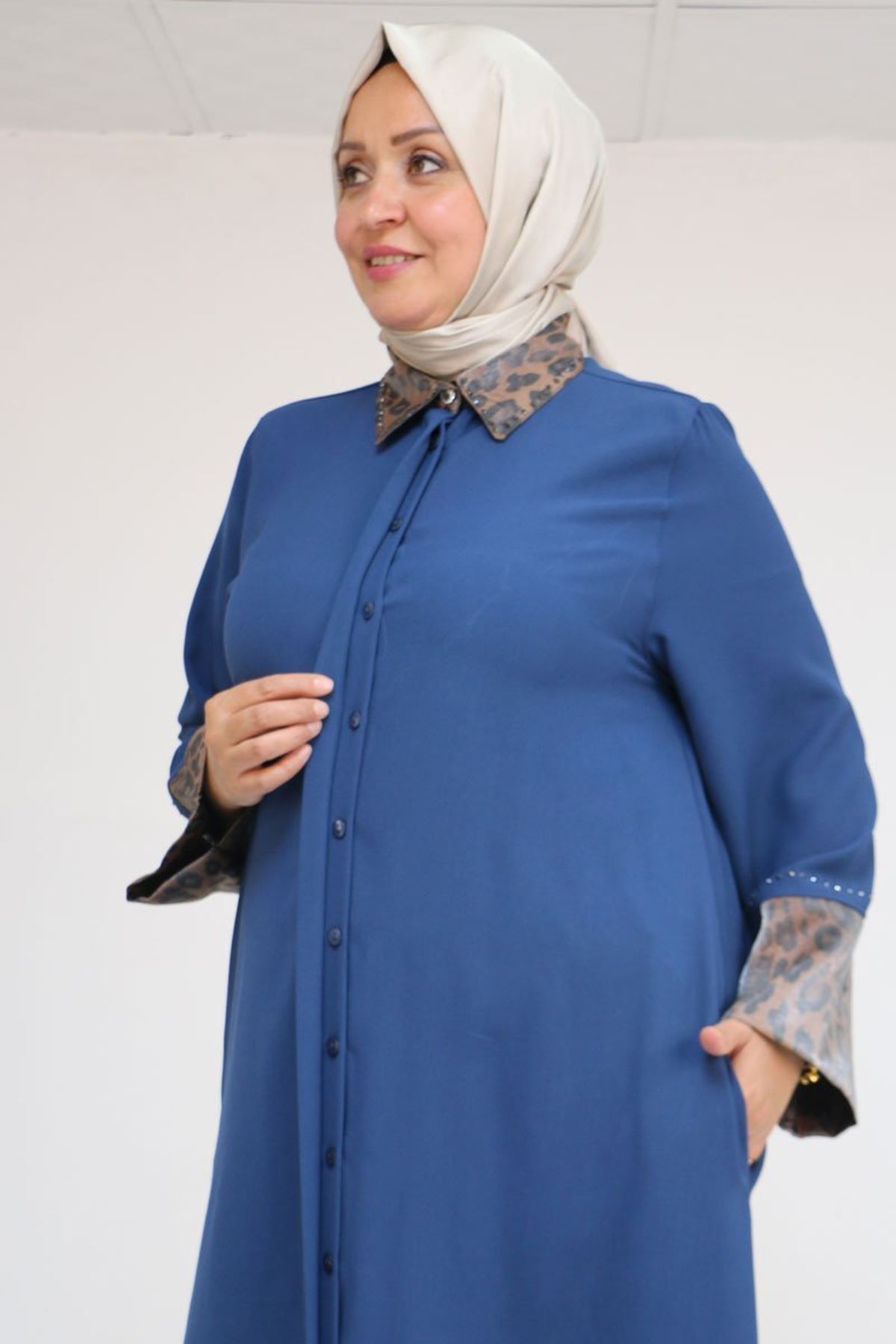 56005 Büyük Beden Kol Garnili Etamin Abaya Ferace - Petrol