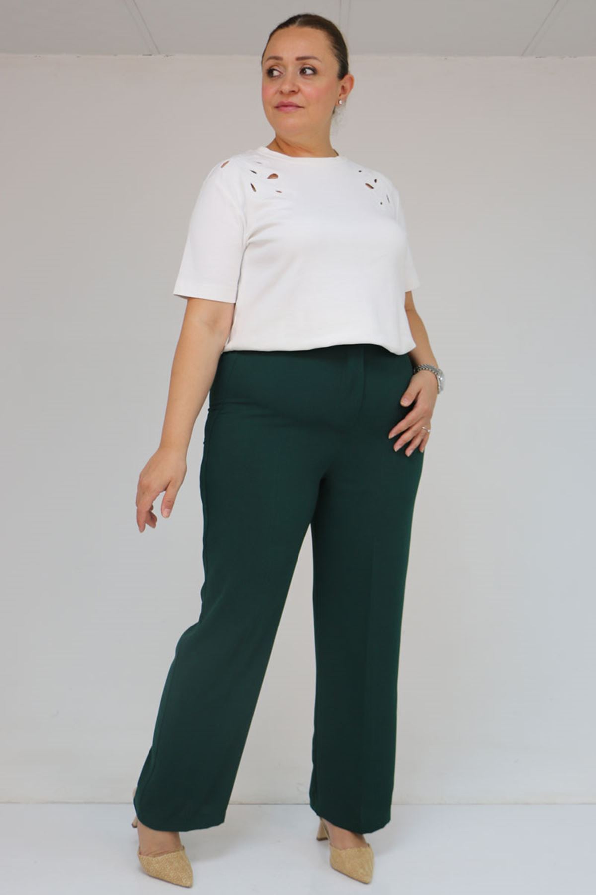 59016 Büyük Beden Beli Düğmeli Krep Pantolon - Zümrüt