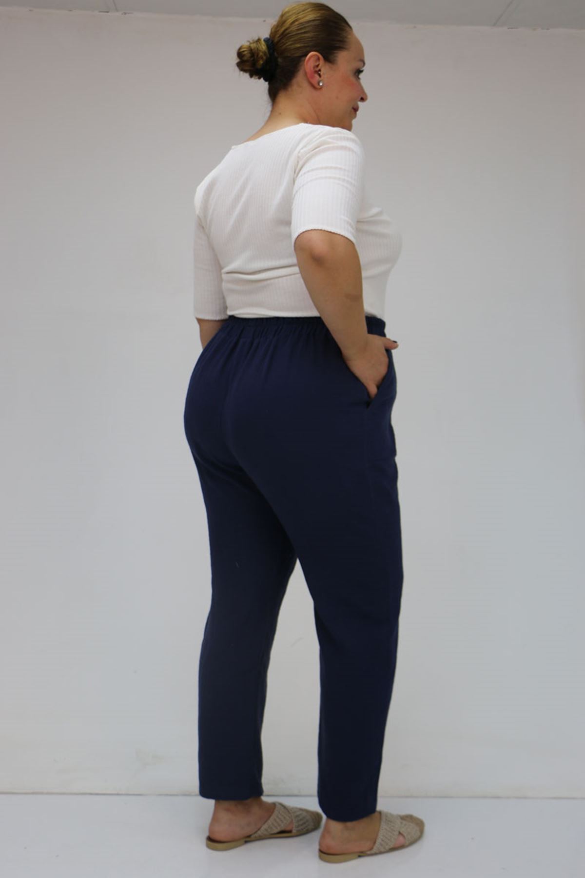 59020 Büyük Beden Beli Lastikli Müslin Dar Paça Pantolon - Lacivert