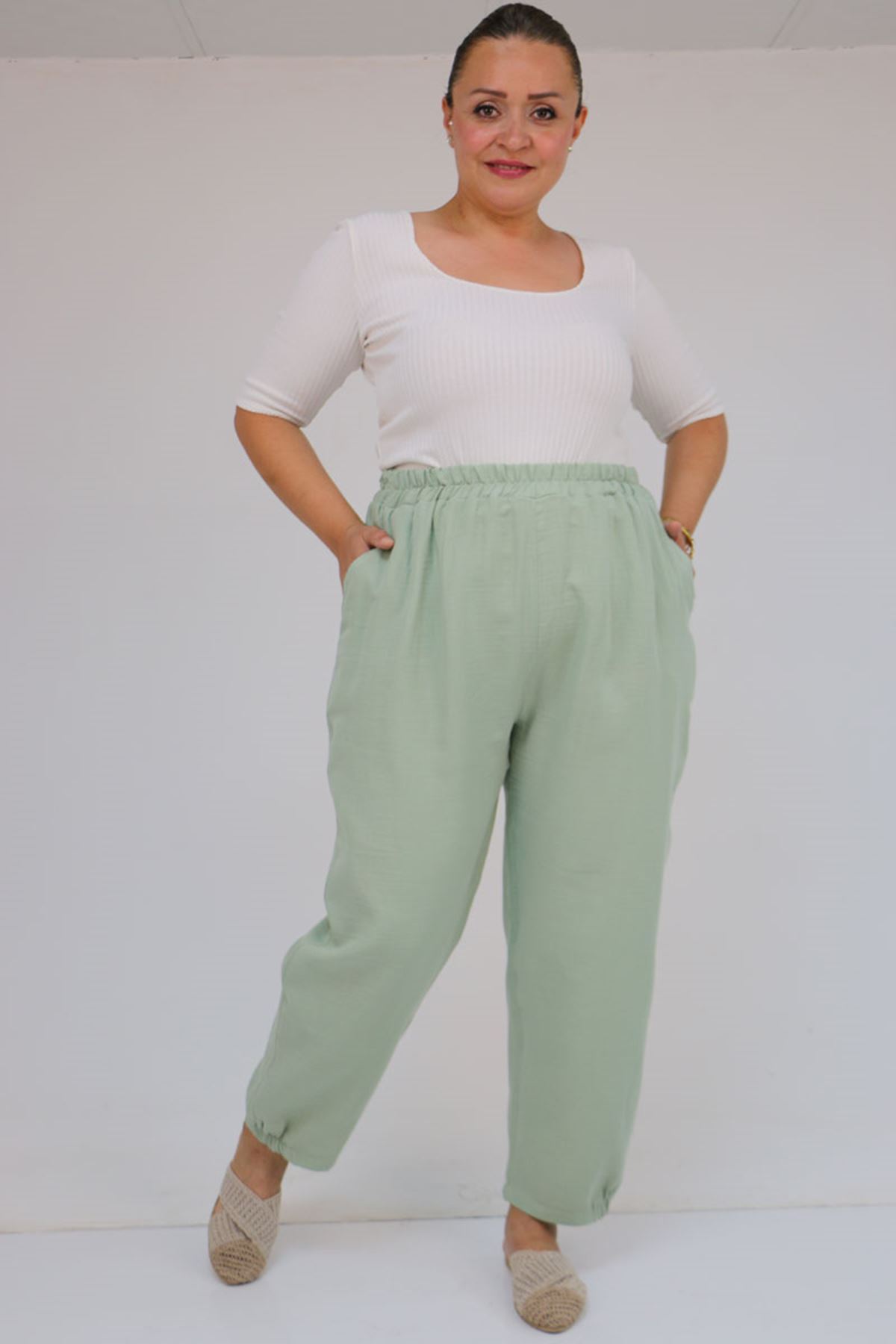 59022 Büyük Beden Paçası Yarım Lastikli Müslin Pantolon - Nefti