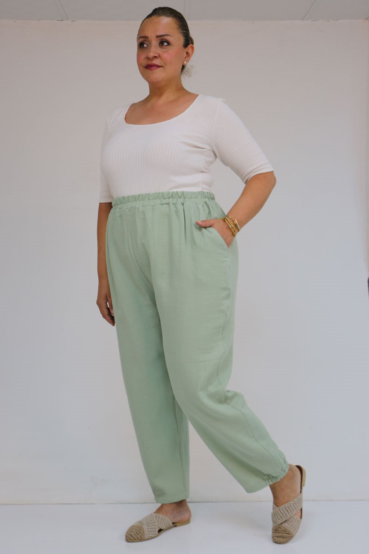 59022 Büyük Beden Paçası Yarım Lastikli Müslin Pantolon - Nefti