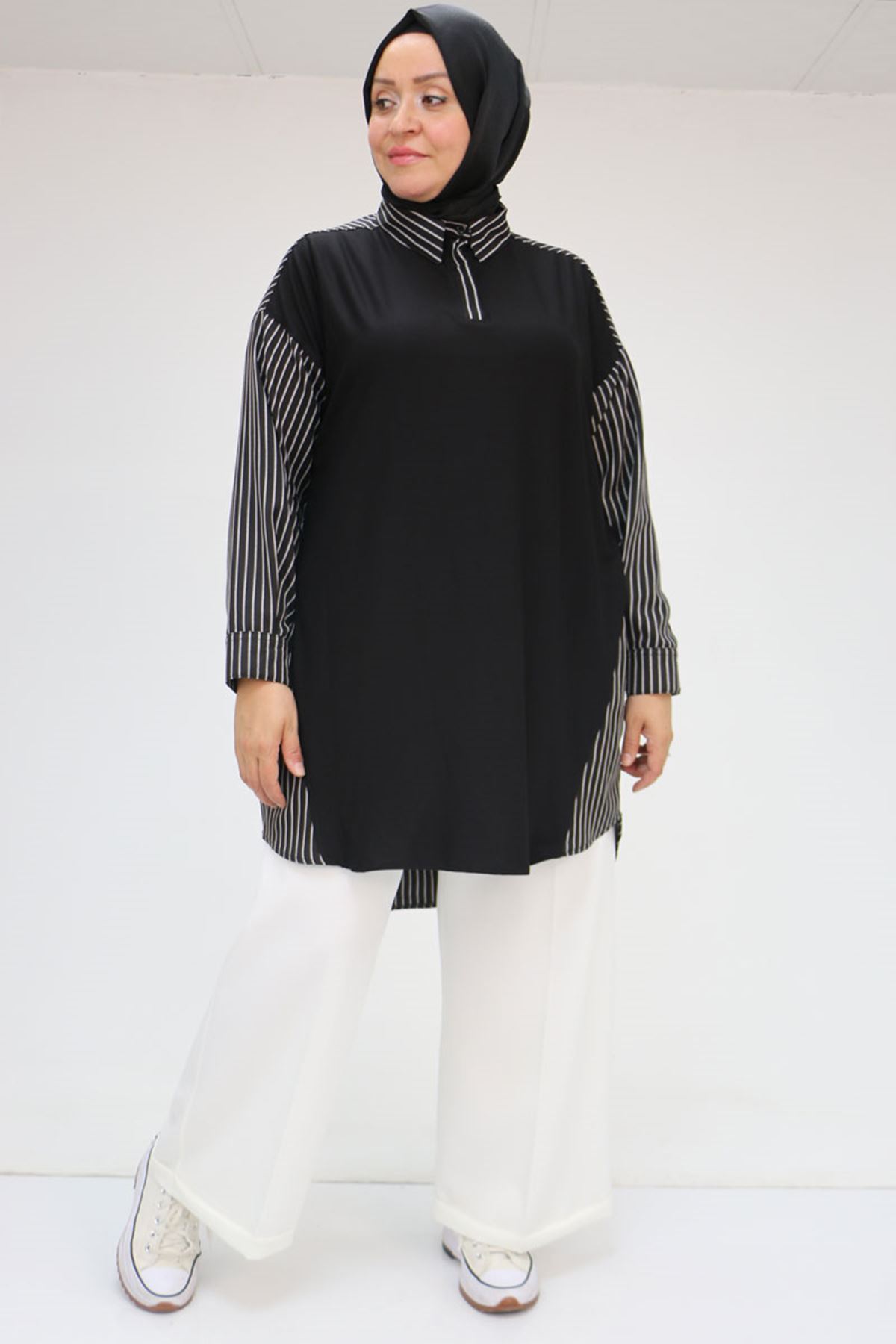 58041 Büyük Beden Önü Penye Arkası Çizgili Kumaş Tunik - Siyah