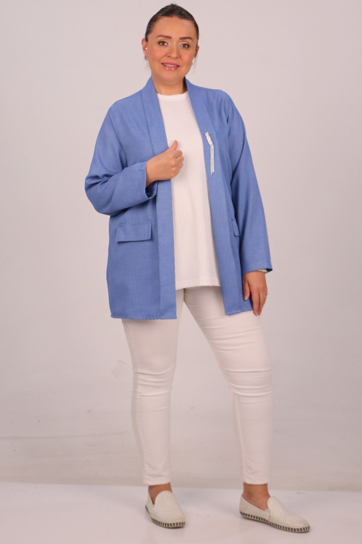 43021 Büyük Beden Çıkabilir Broş'lu Dokuma Kumaş Kısa Ceket-İndigo