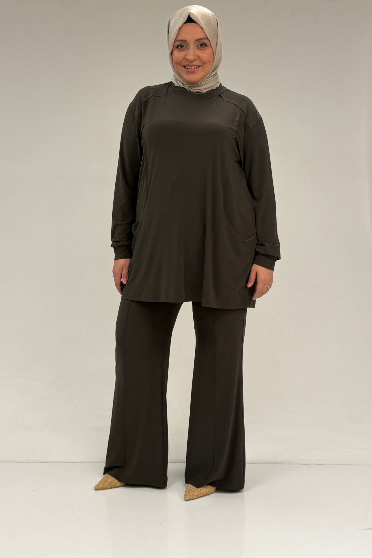 67031 Büyük Beden Yanları Cep Detaylı Pantolonlu Sandy Takım - Haki