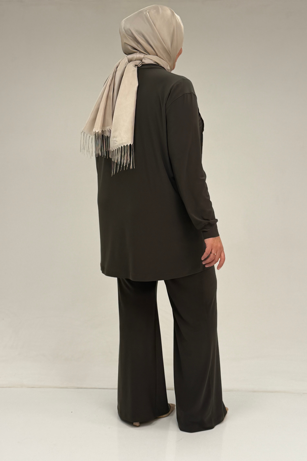 67031 Büyük Beden Yanları Cep Detaylı Pantolonlu Sandy Takım - Haki