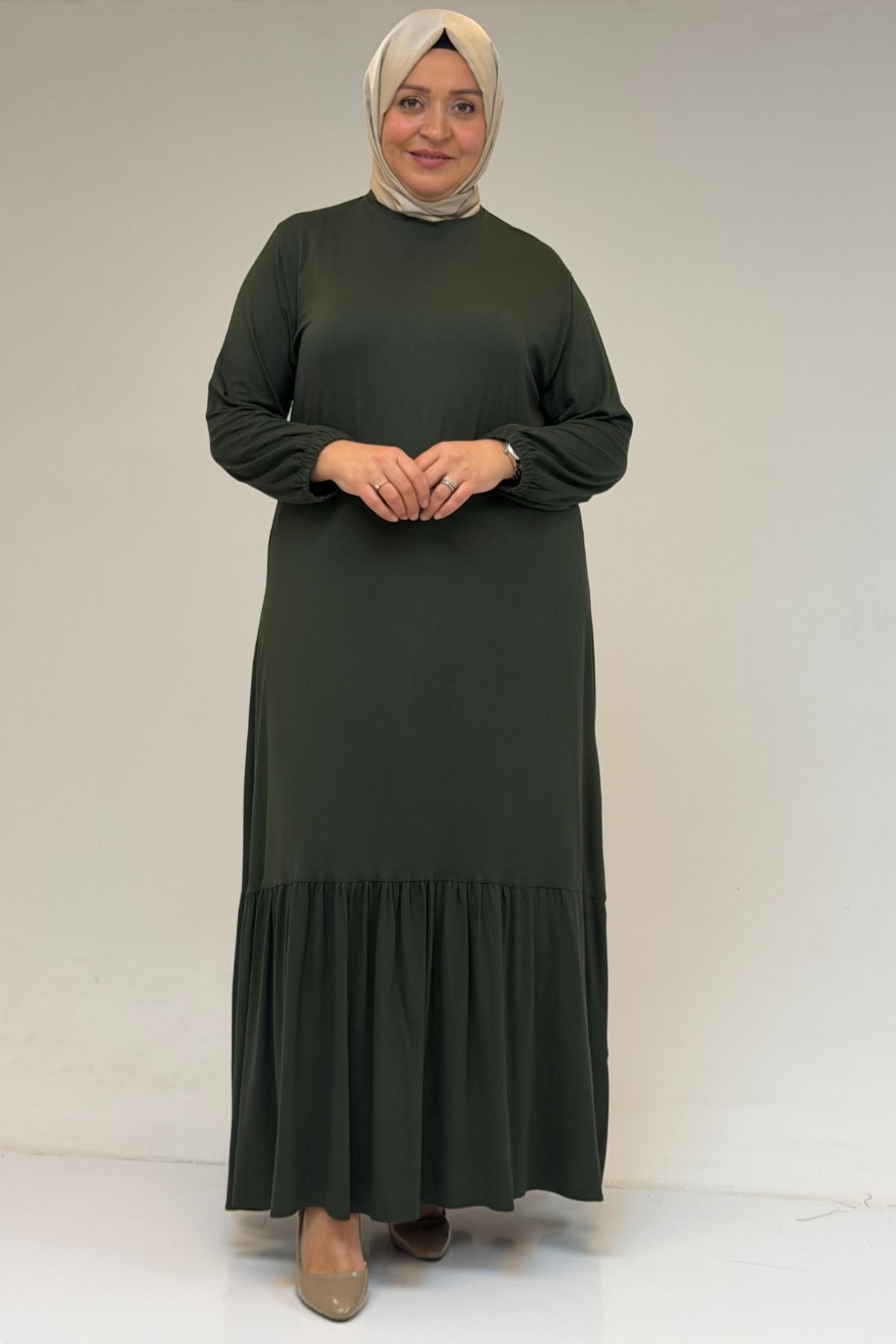 52034 Büyük Beden Eteği Fırfrılı Penye Elbise - Haki