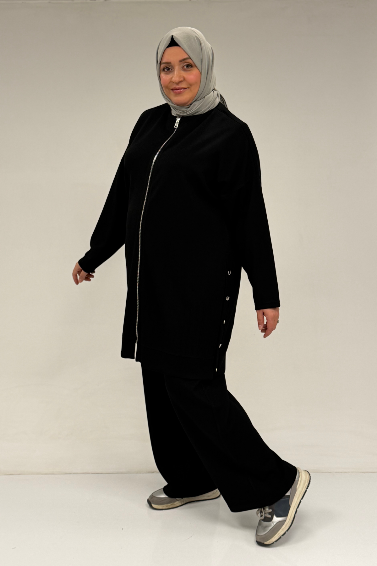 47090 Büyük Beden Pile Detaylı Modal Pantolonlu Takım - Siyah