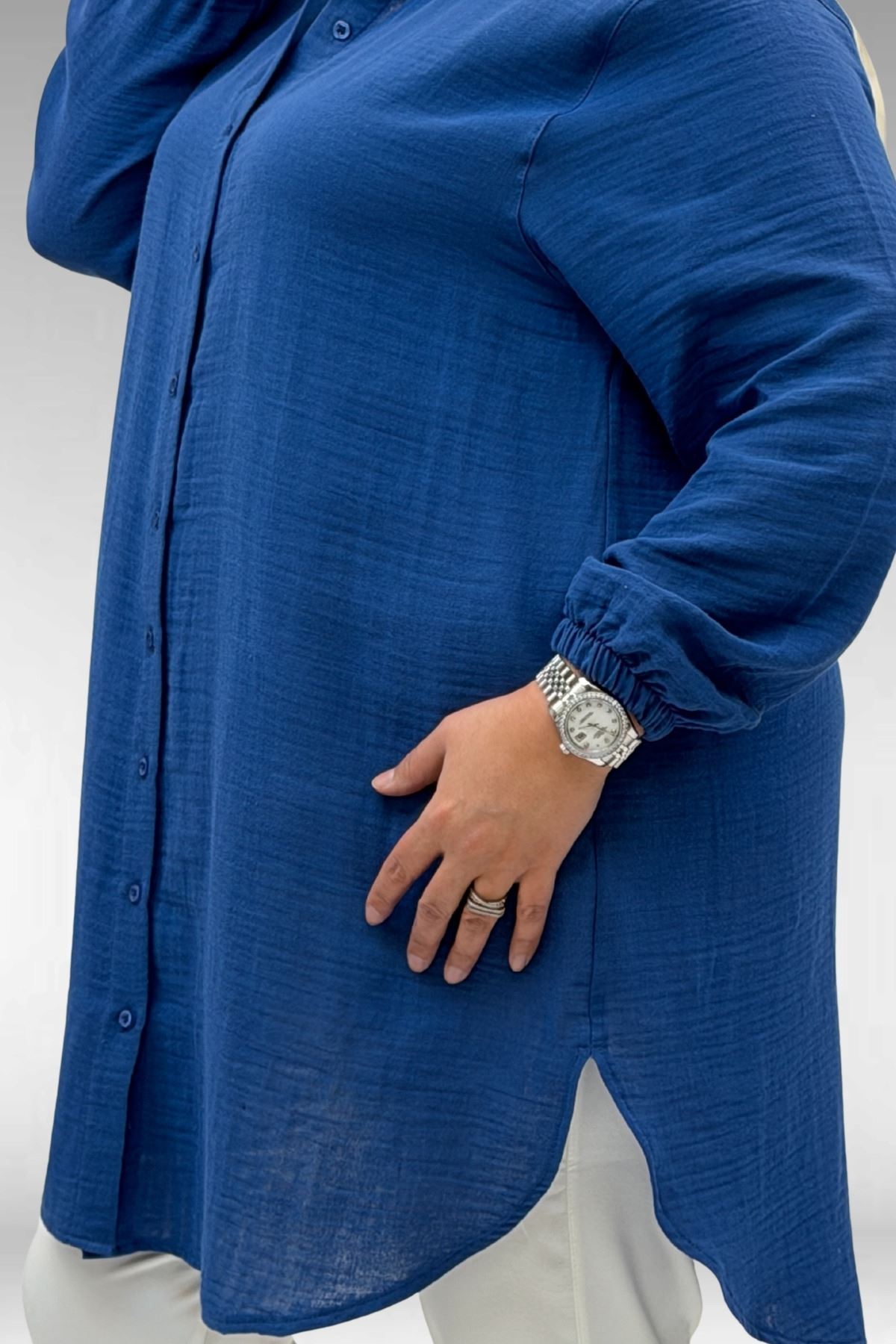 58091 Büyük Beden Kolları Lastikli Müslin Gömlek - İndigo