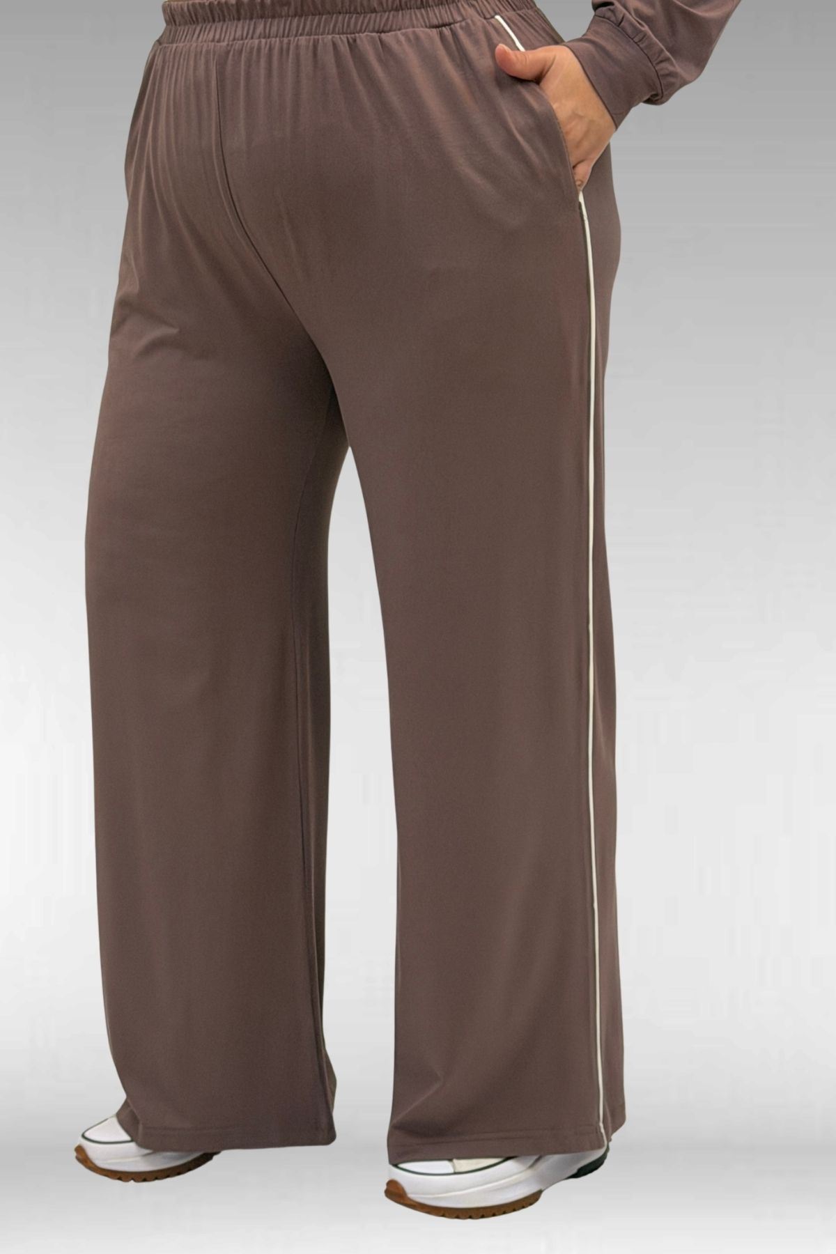 67012 Büyük Beden Biye Detaylı Penye Pantolonlu Takım - Vizon