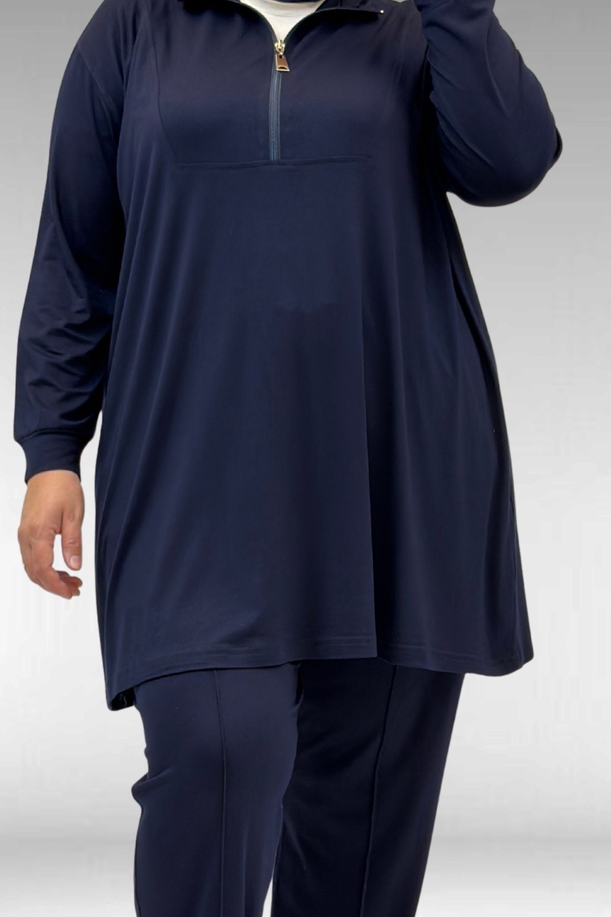 67014 Büyük Beden Parçalı Yakalı Fermuarlı Pantolonlu Penye Takım - Lacivert