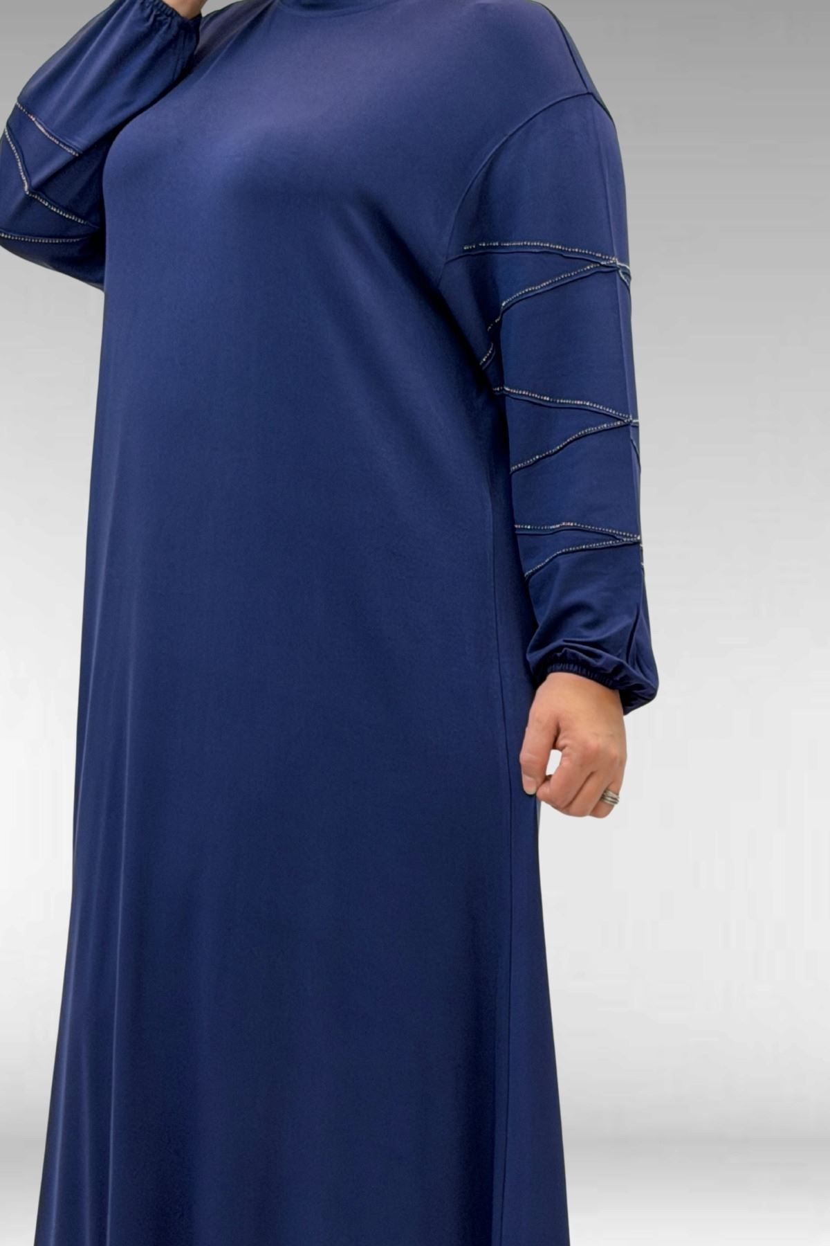 52021 Büyük Beden Çimalı Taş Detaylı Penye Elbise - İndigo