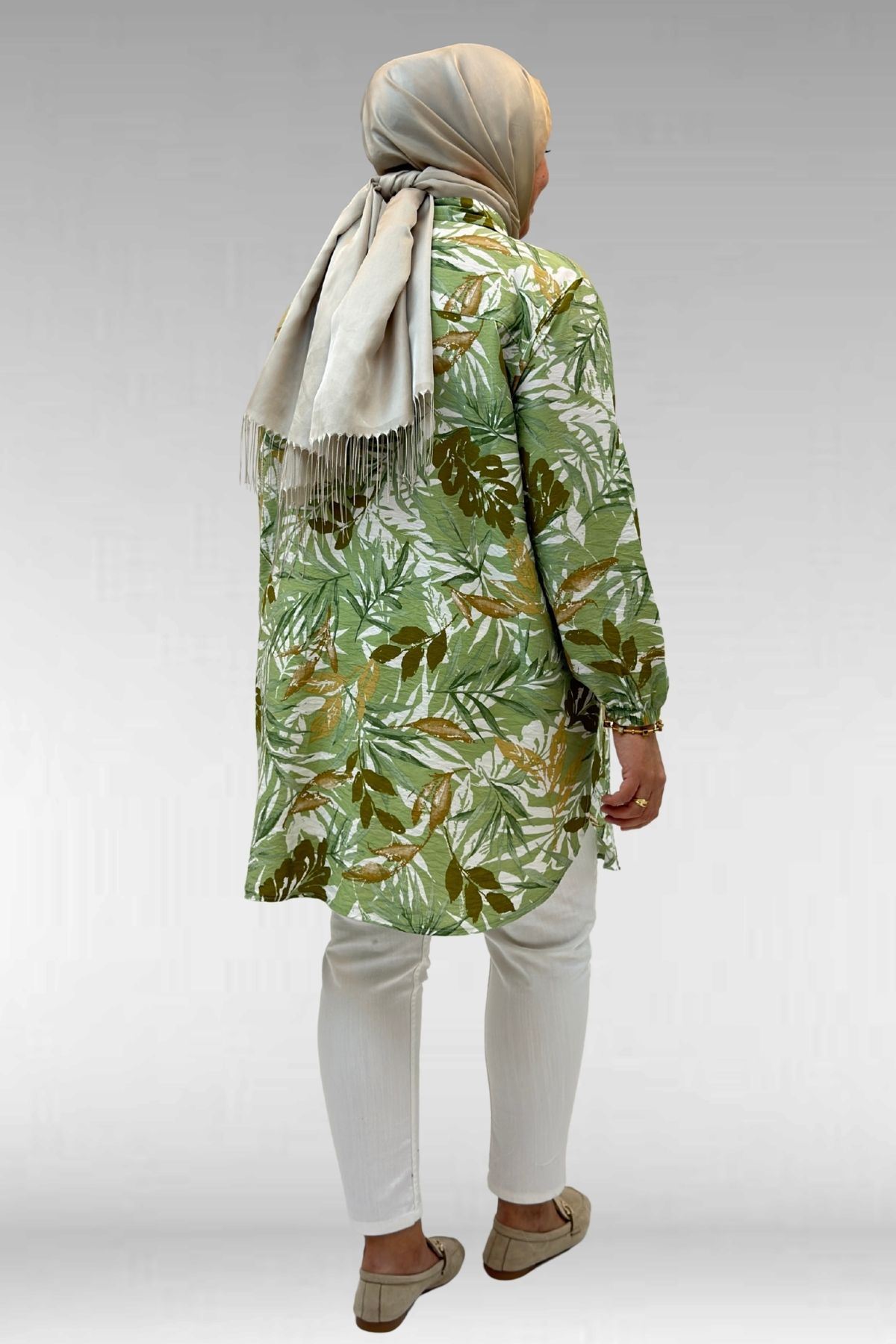 68010 Büyük Beden Yanları Yırtmaçlı Kolları Lastikli Mango Tunik - Desenli Haki