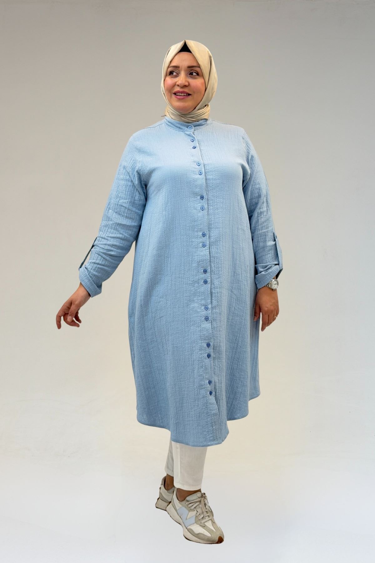 58092 Büyük Beden Çift Düğme Detaylı Müslin Gömlek - Bebe Mavi