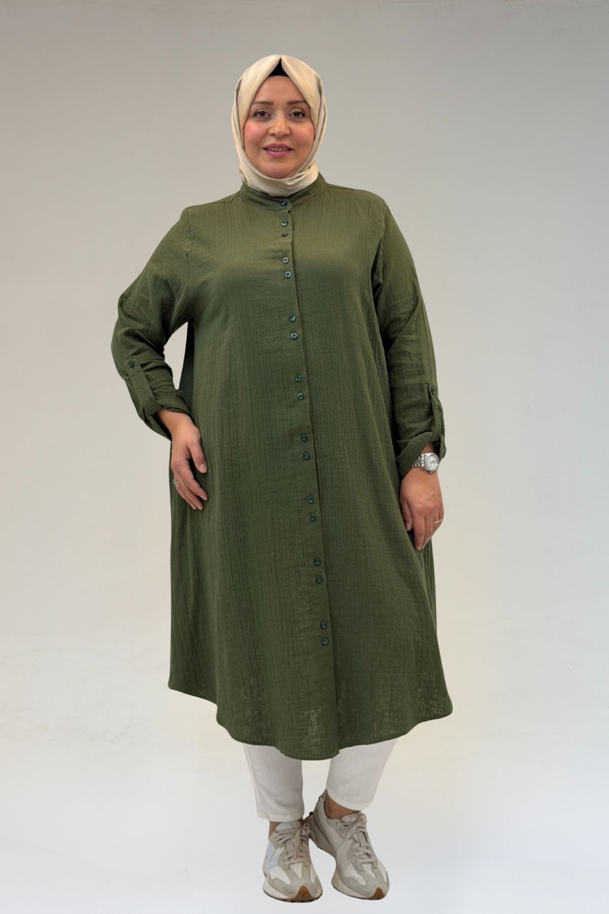 58092 Büyük Beden Çift Düğme Detaylı Müslin Gömlek - Haki