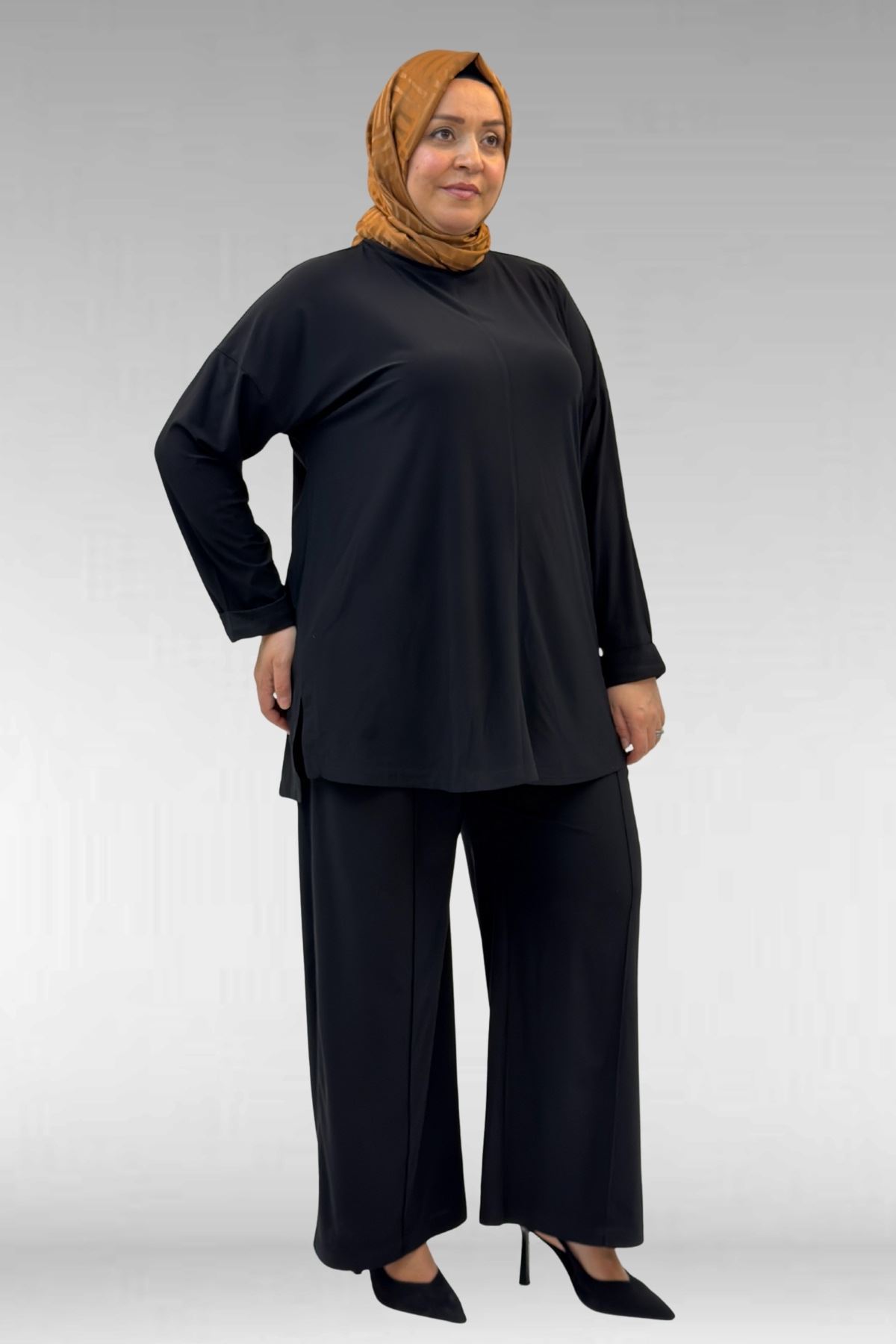 67001 Büyük Beden Kol Manşeti Duble Model Sandy Pantolonlu Takım - Siyah