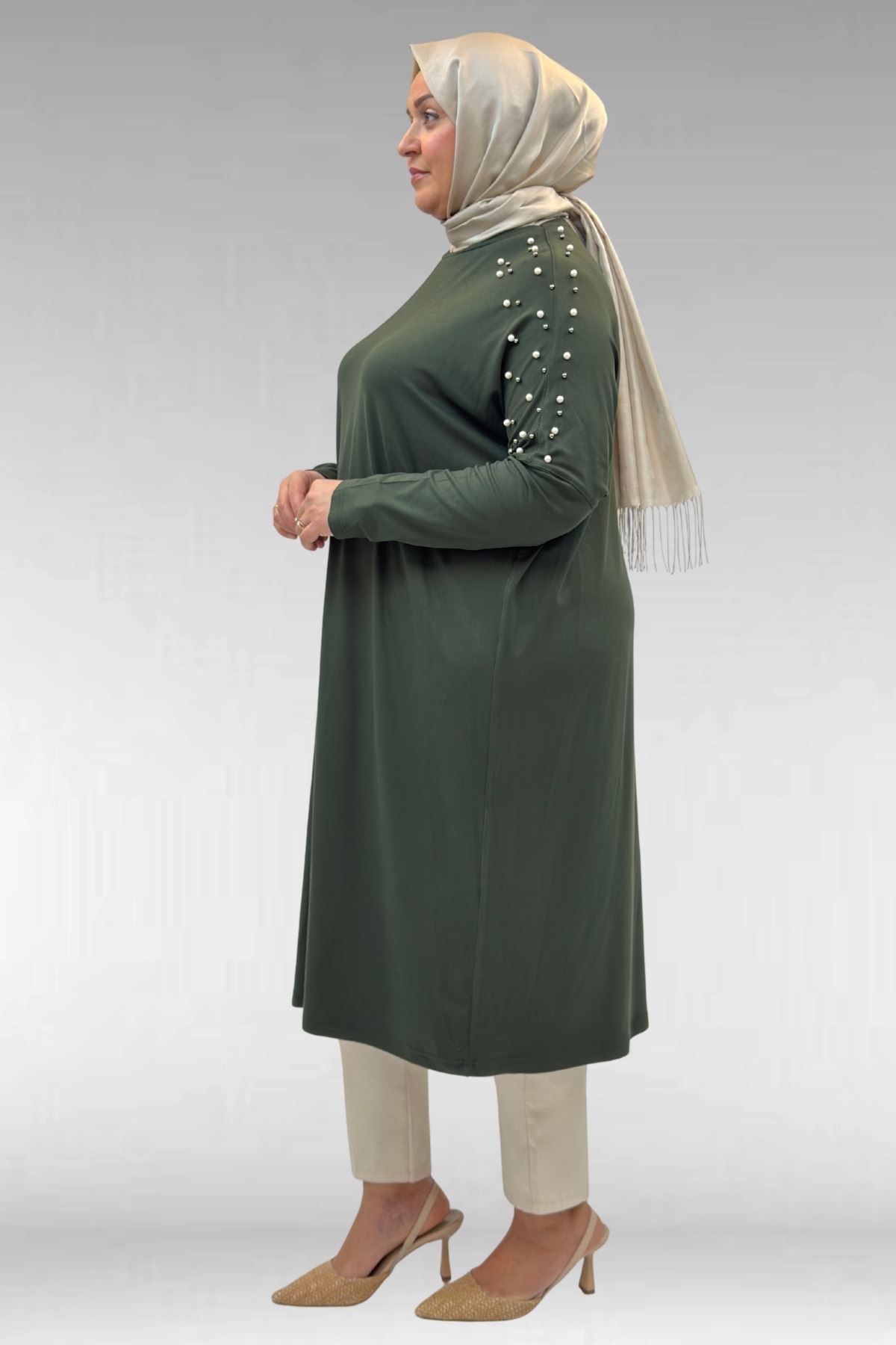 68012 Büyük Beden Omuzları Taş Detaylı Penye Tunik - Haki