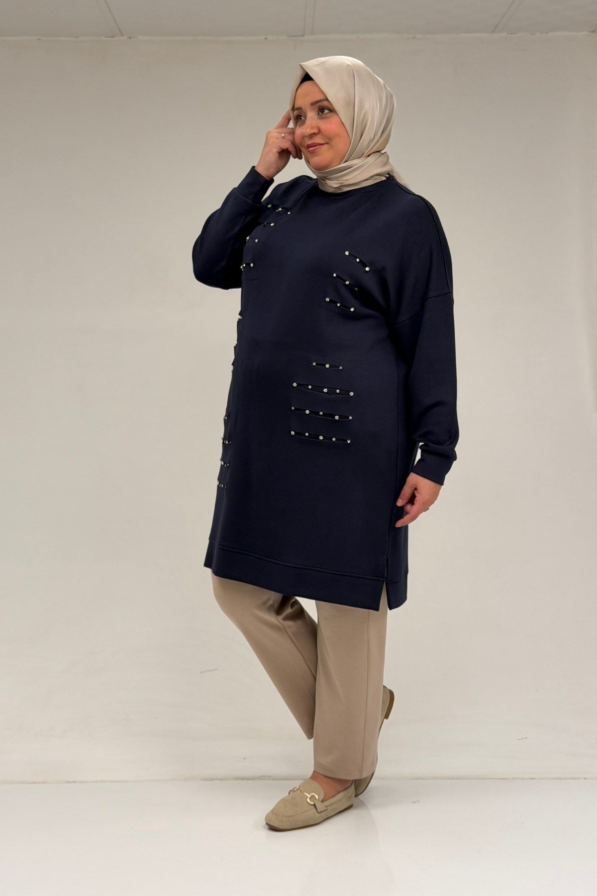 48089 Büyük Beden Beyoğlu Taşlı Modal Tunik - Lacivert