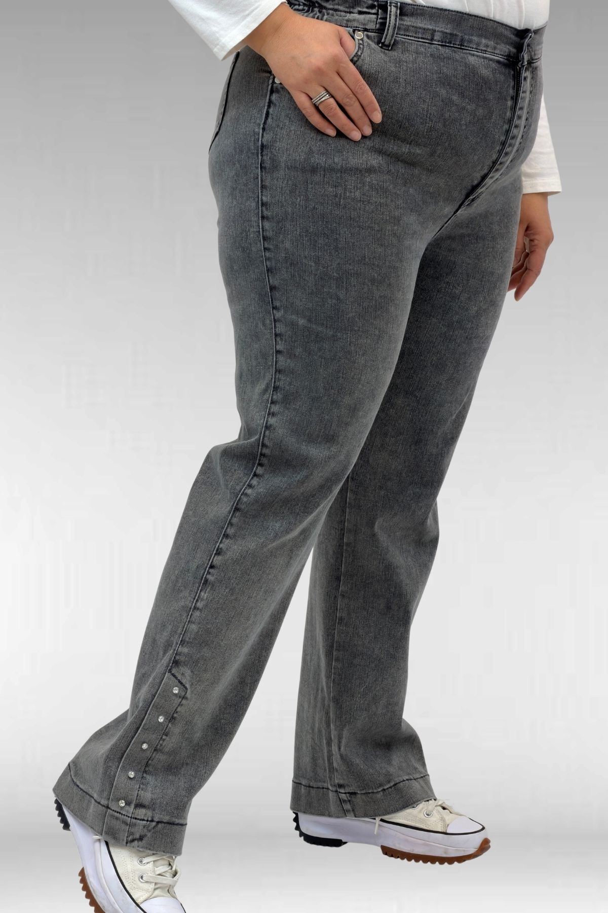 59024 Büyük Beden Paçasında Taş Detaylı Kot Pantolon - Antrasit