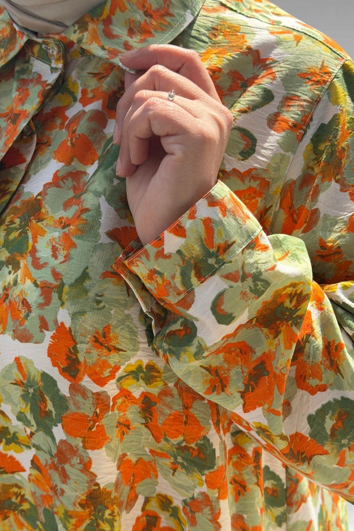 68015 Büyük Beden Mevlana Kesim Mango Gömlek - Çiçek Desen Yeşil